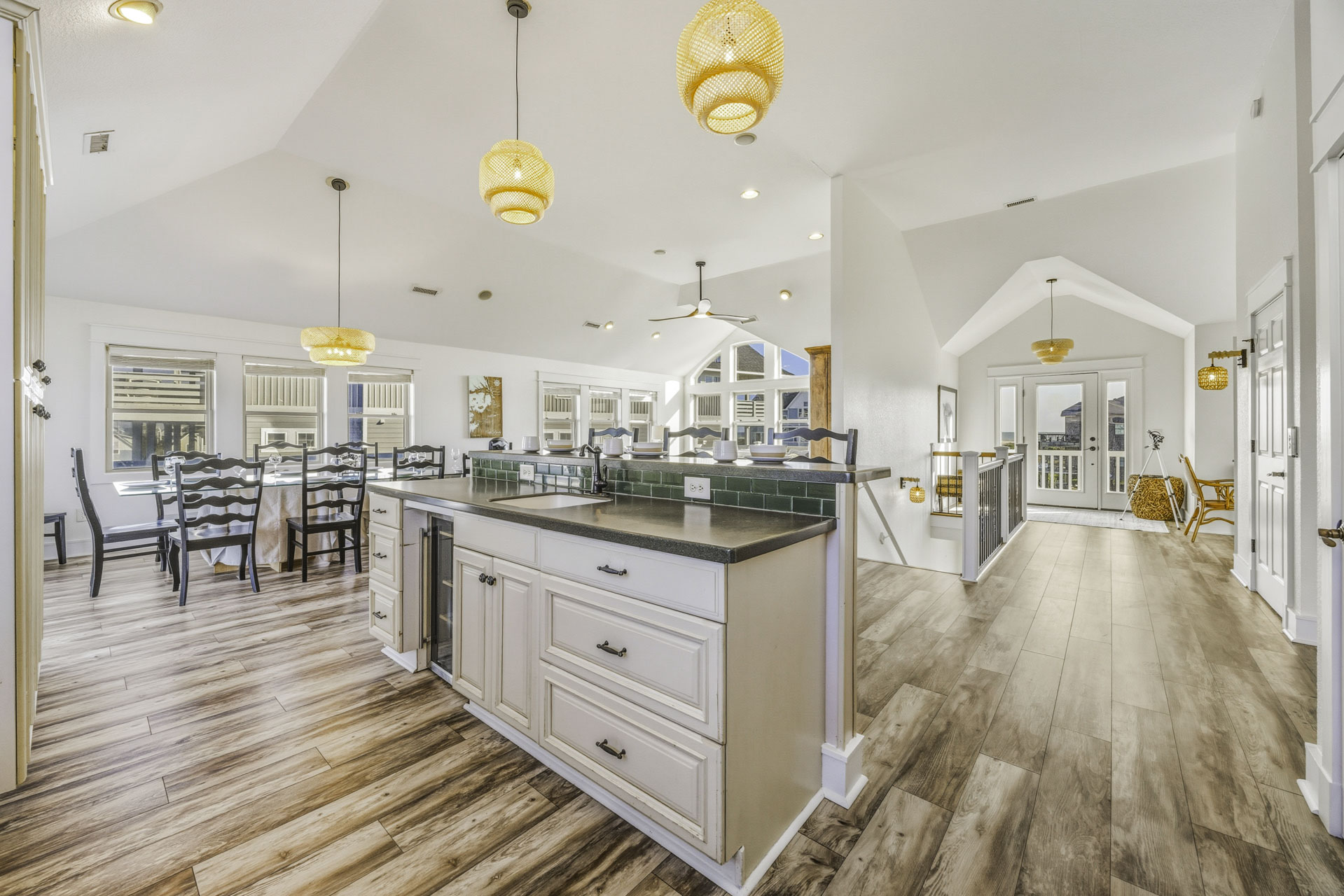 Surf Or Sound Realty 1156 Lemonade Kitchen 1