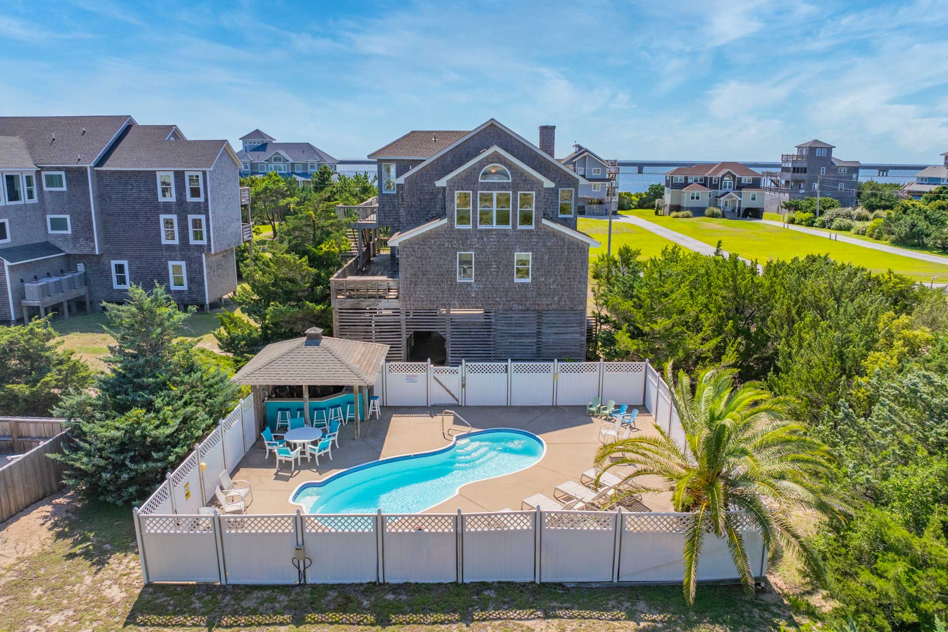 Surf Or Sound Realty 389 Salty Dawg Exterior 6