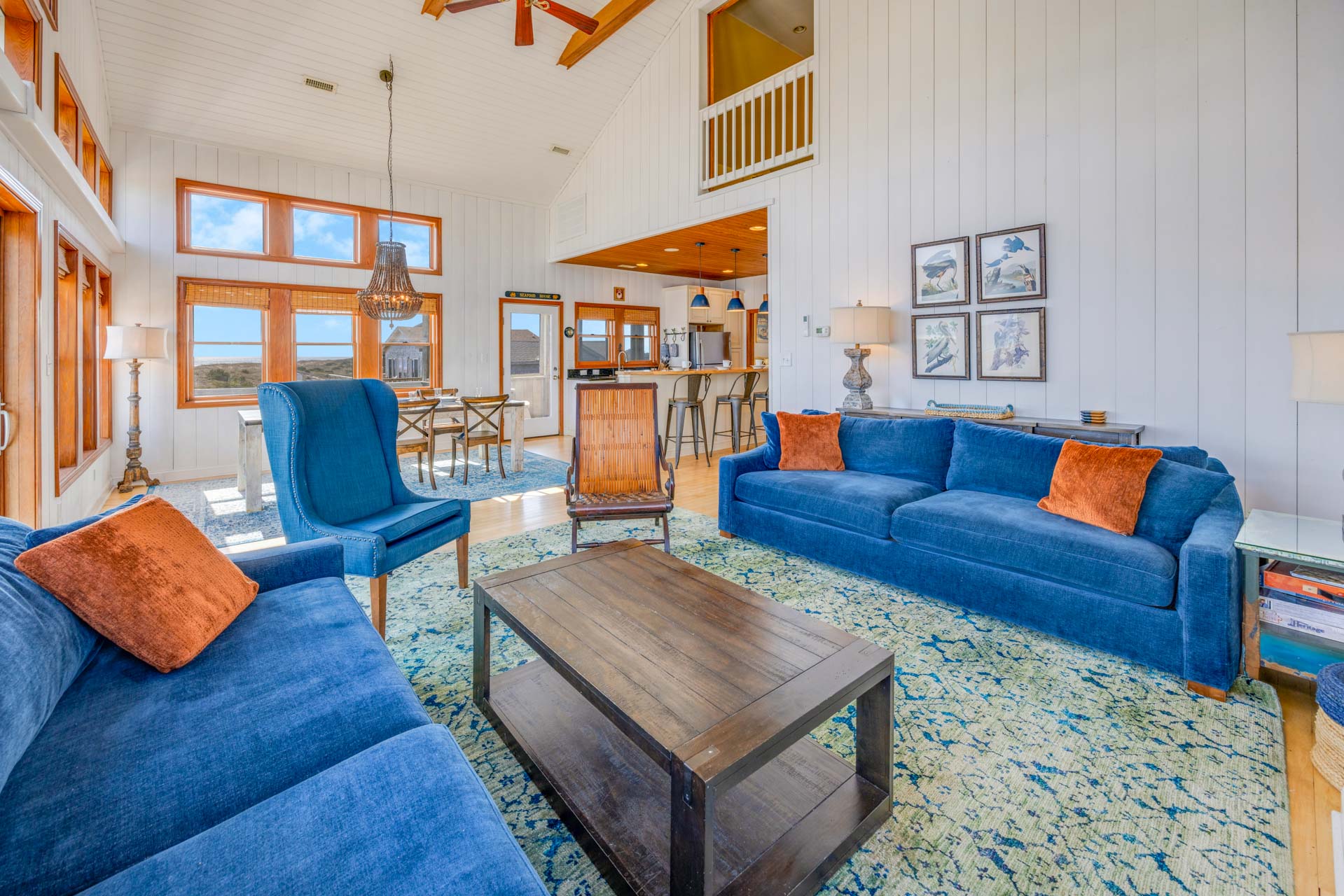 Surf Or Sound Realty 377 Hatteras Moon Great Room 4