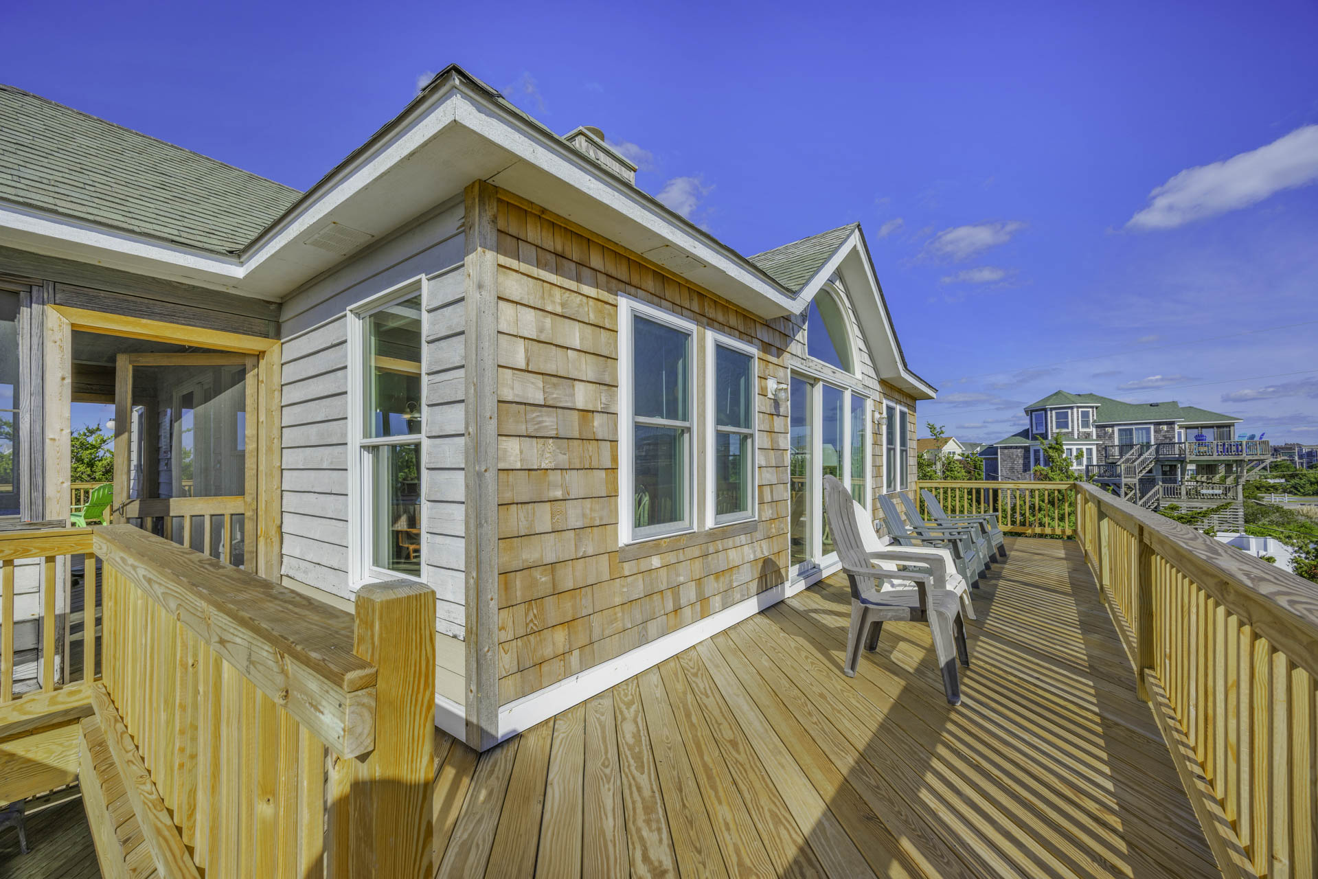 Surf Or Sound Realty 753 Longview Deck 1