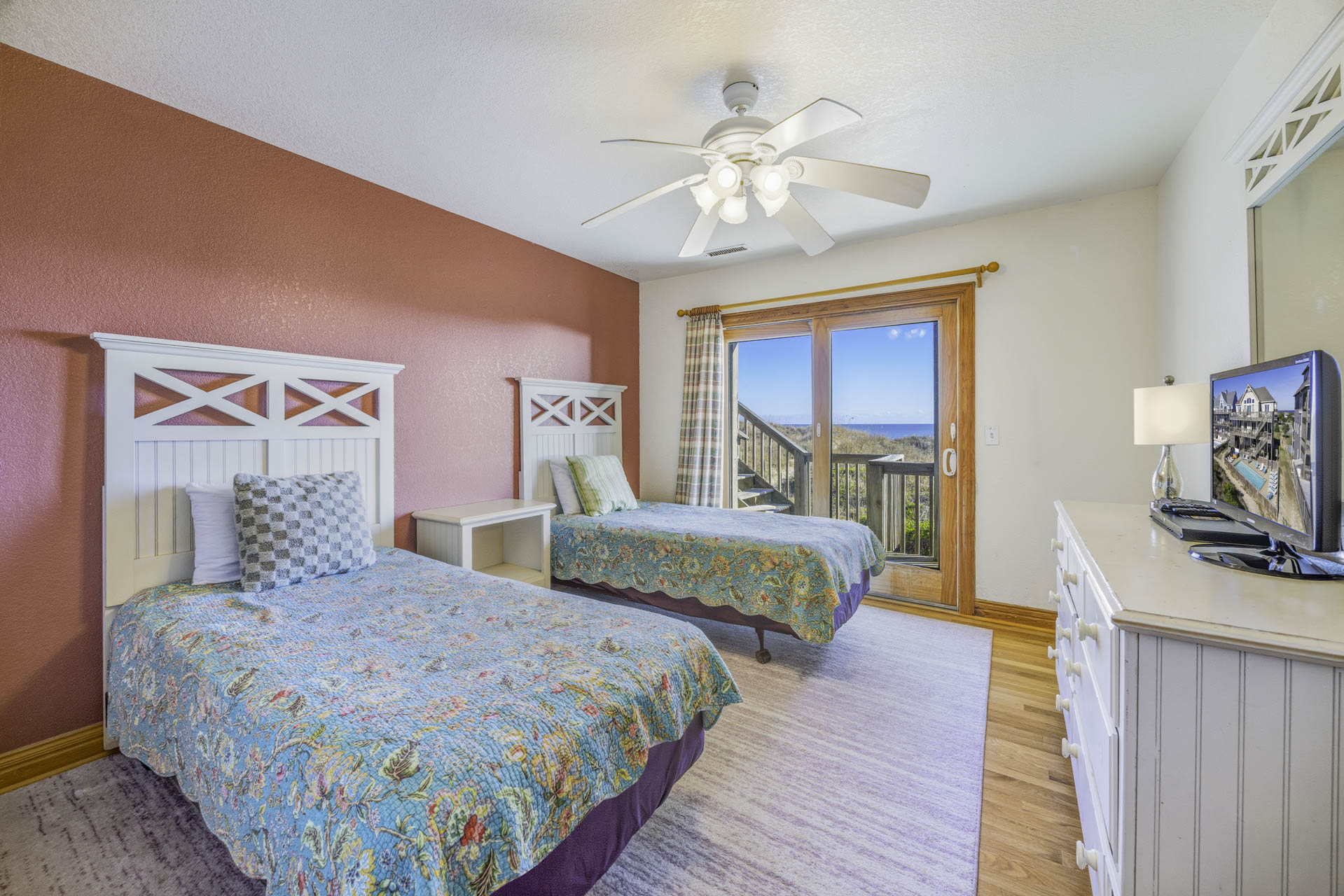 Surf Or Sound Realty 812 Lucille's Board Shack Bedroom 5 1