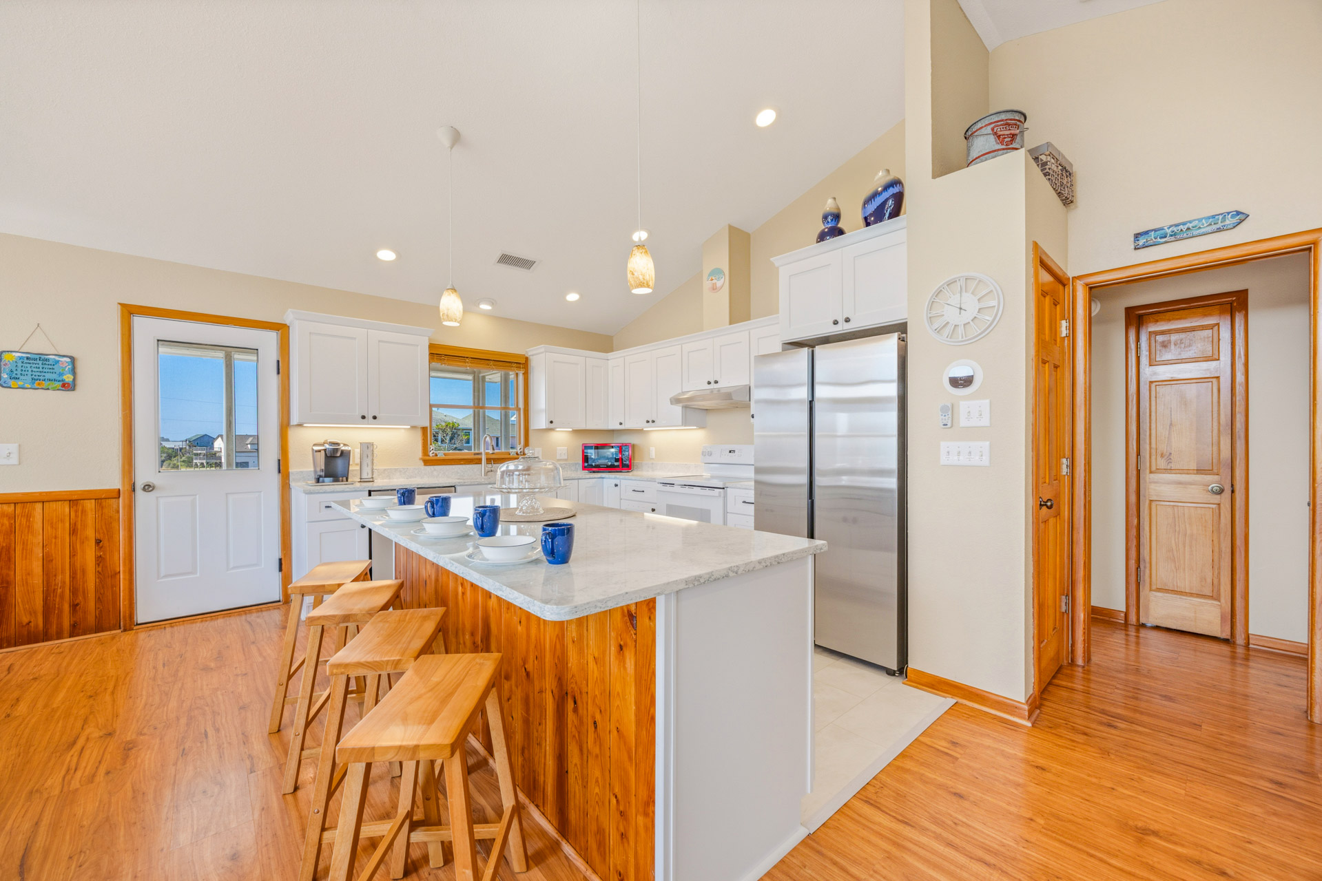 Surf Or Sound Realty 96 Ocean Vista Kitchen 1