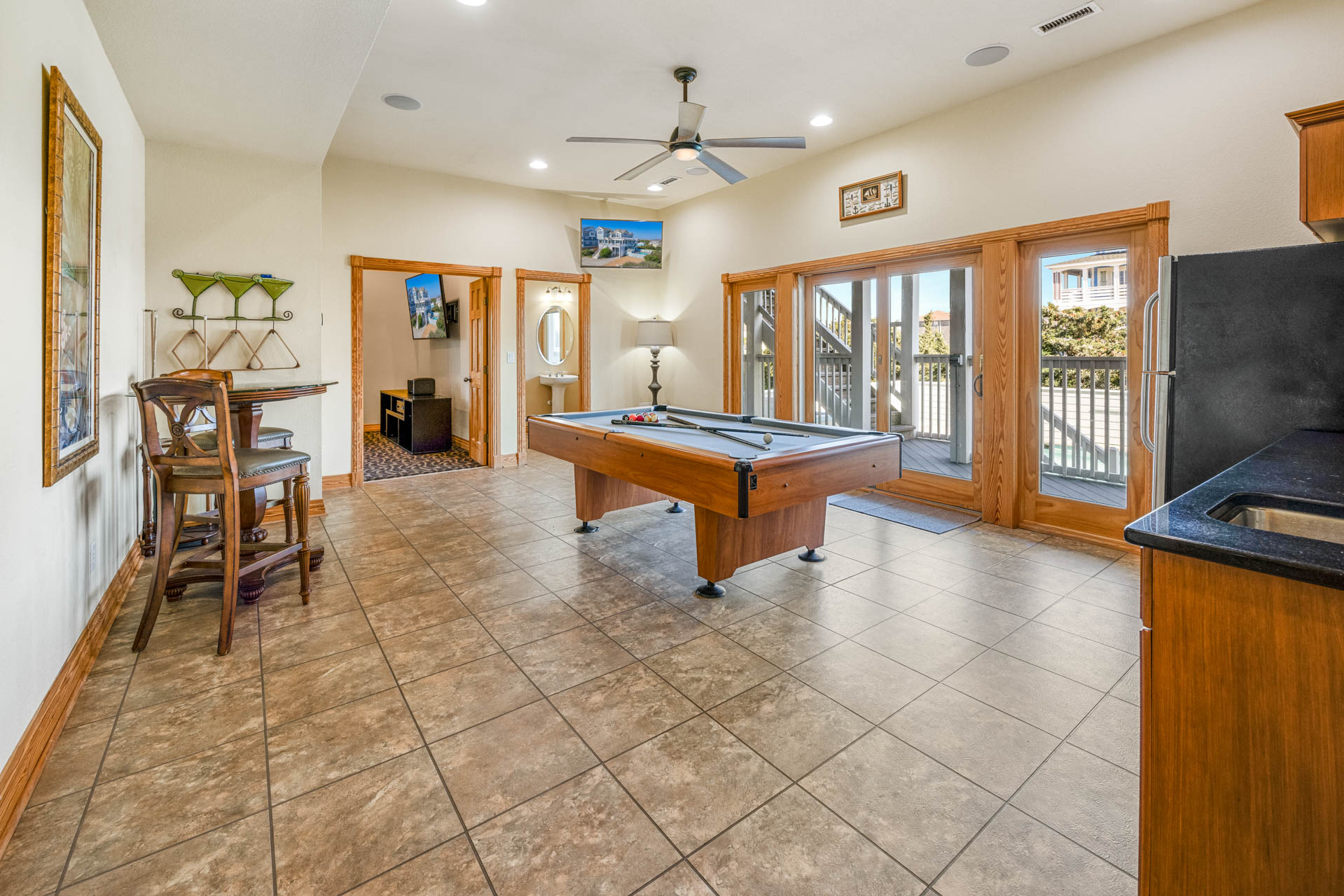 Surf Or Sound Realty 612 Yellowfin Game Room 1