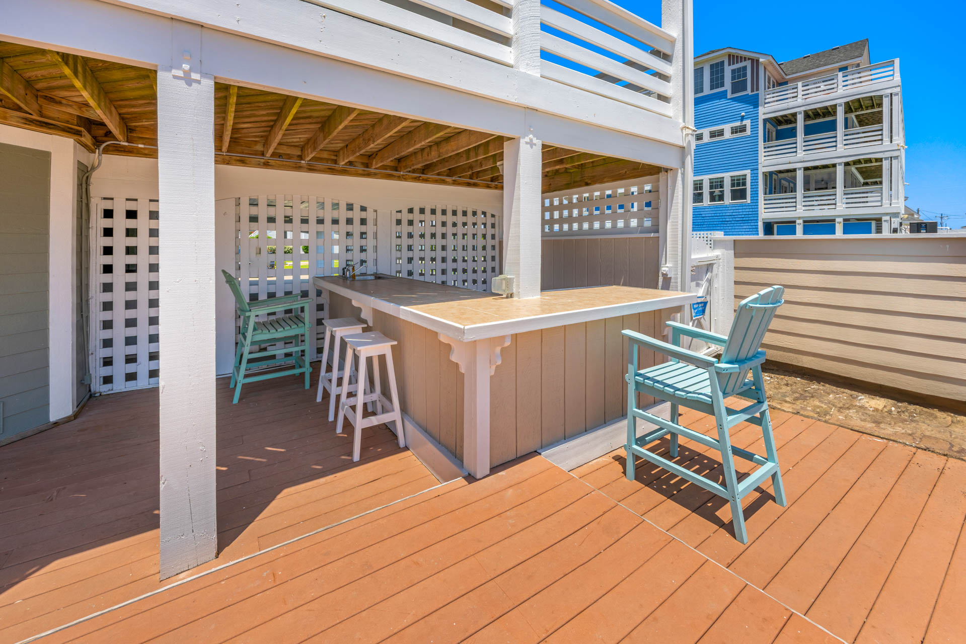 Surf Or Sound Realty 685 Shooting Star Pool Area 3