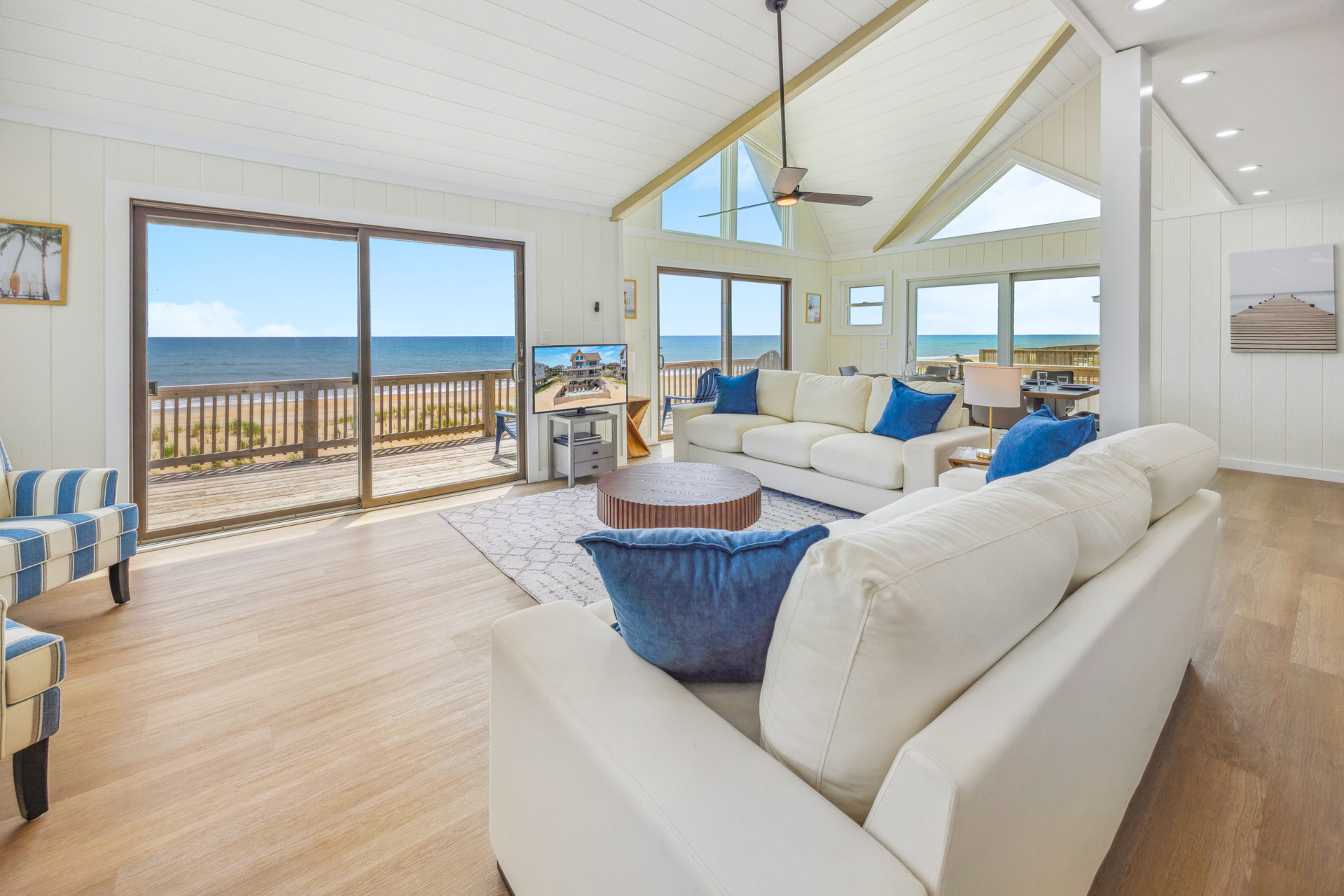 Surf Or Sound Realty 1214 Dream Gables Great Room 3
