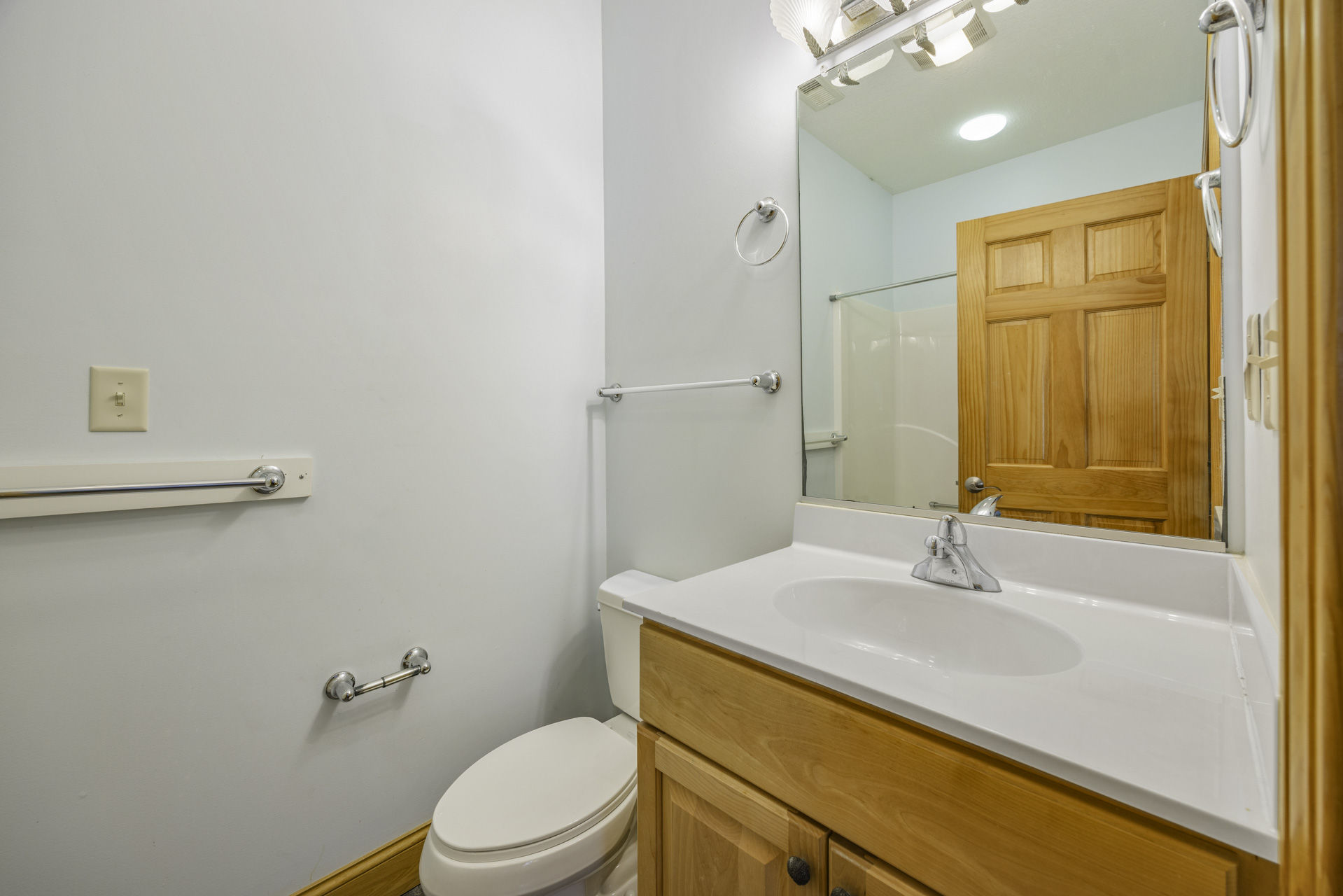 Surf Or Sound Realty 369 Sea Mist Bedroom 8 2