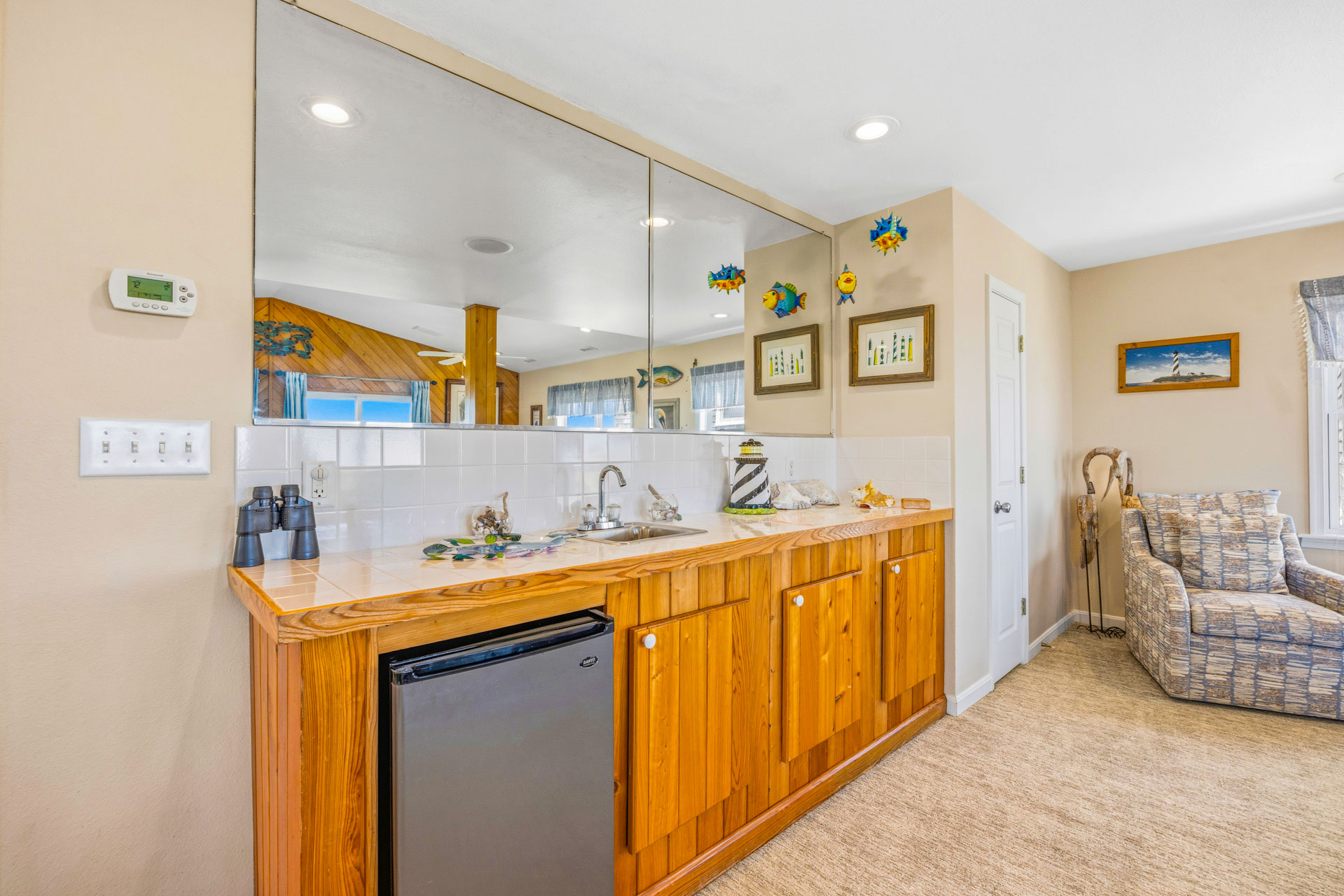 Surf Or Sound Realty 636 Changes In Attitude Avon Great Room 8