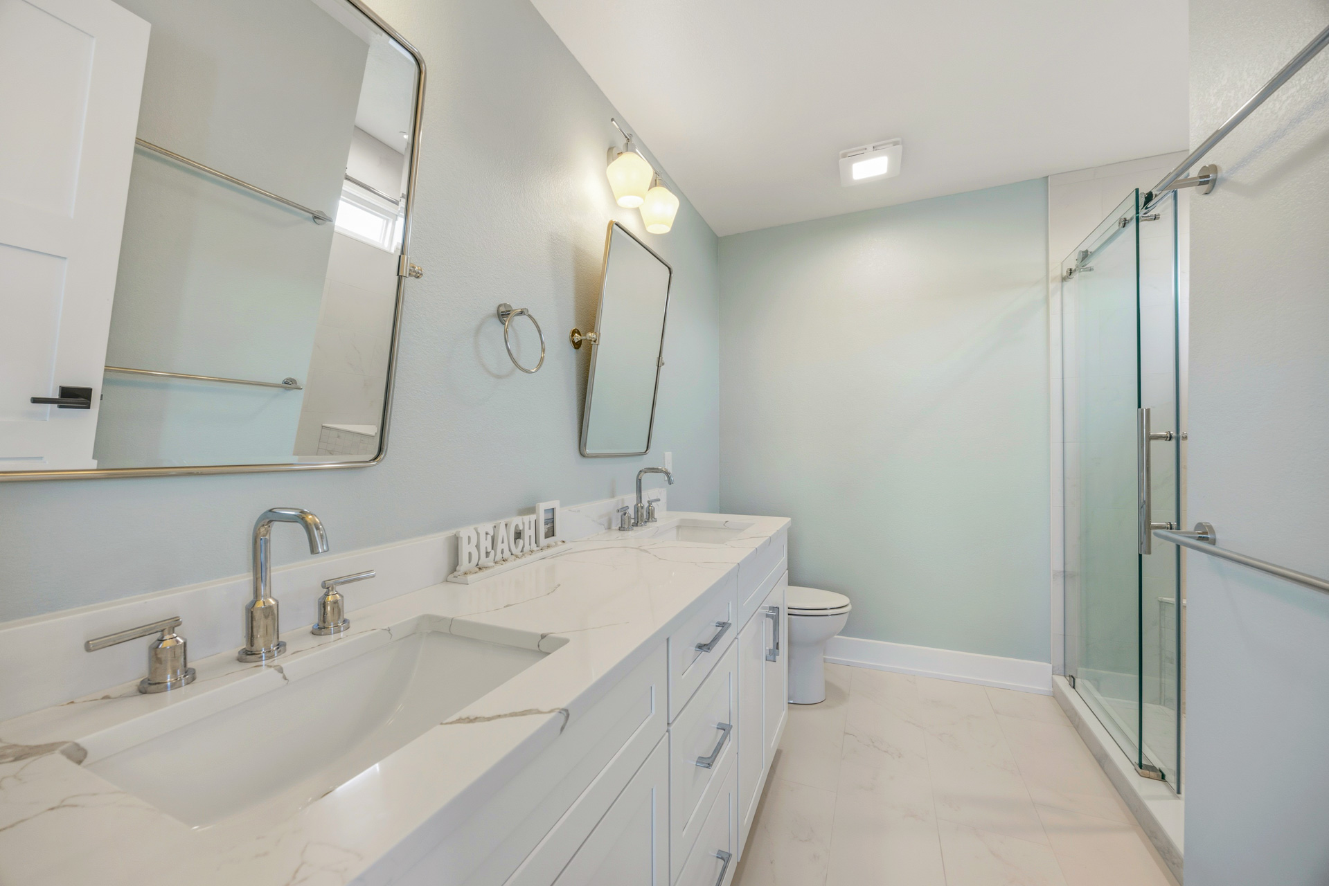 Surf Or Sound Realty 1225 Castaway Cove Bedroom 1 3