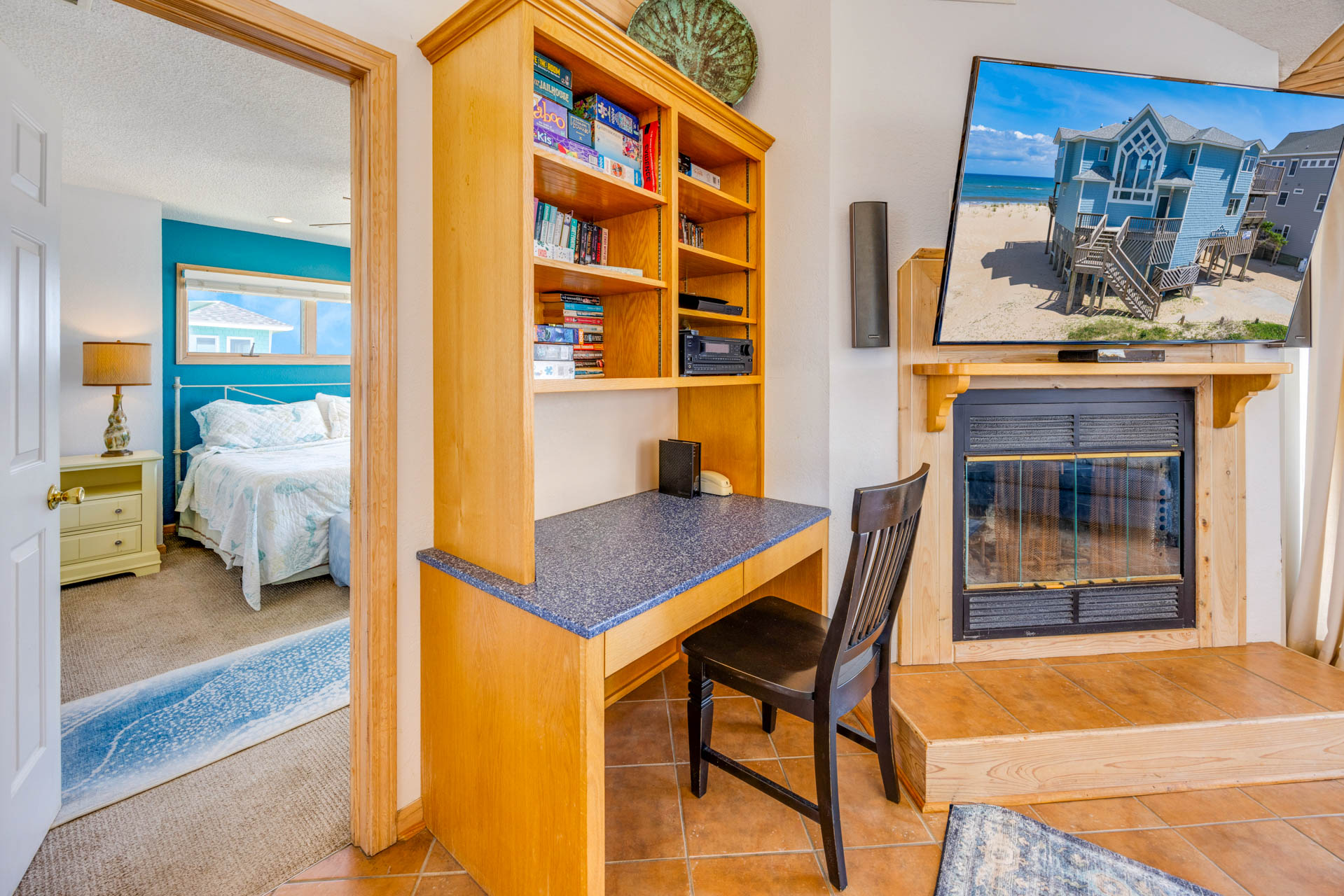 Surf Or Sound Realty 751 Windows To The Sea Great Room 4