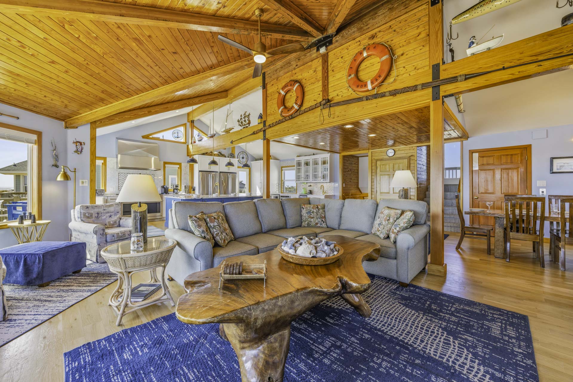 Surf Or Sound Realty 1025 Pflueger's Lure Great Room 5