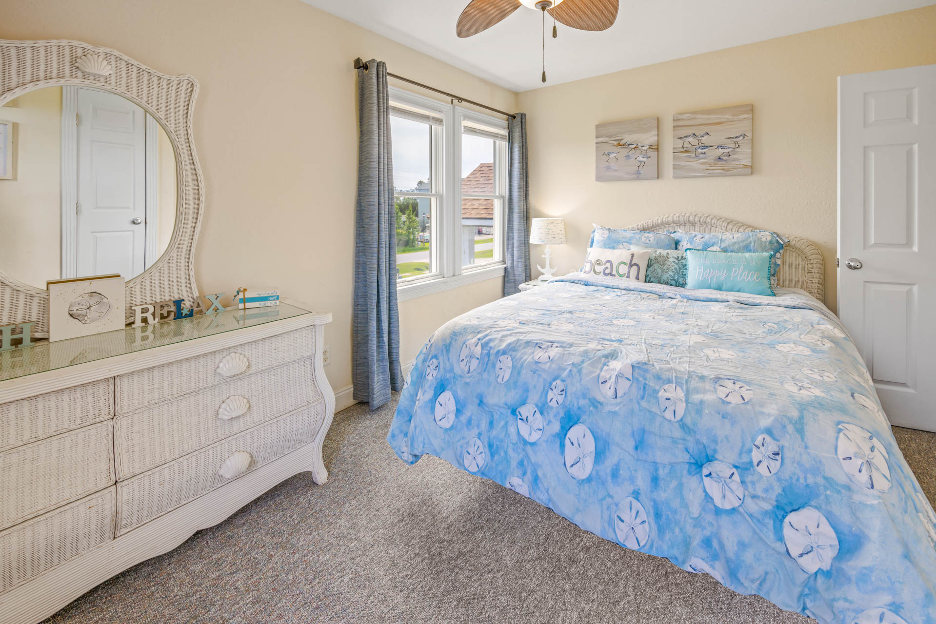 Surf Or Sound Realty 452 Isle Be Breezy Bedroom 5 2