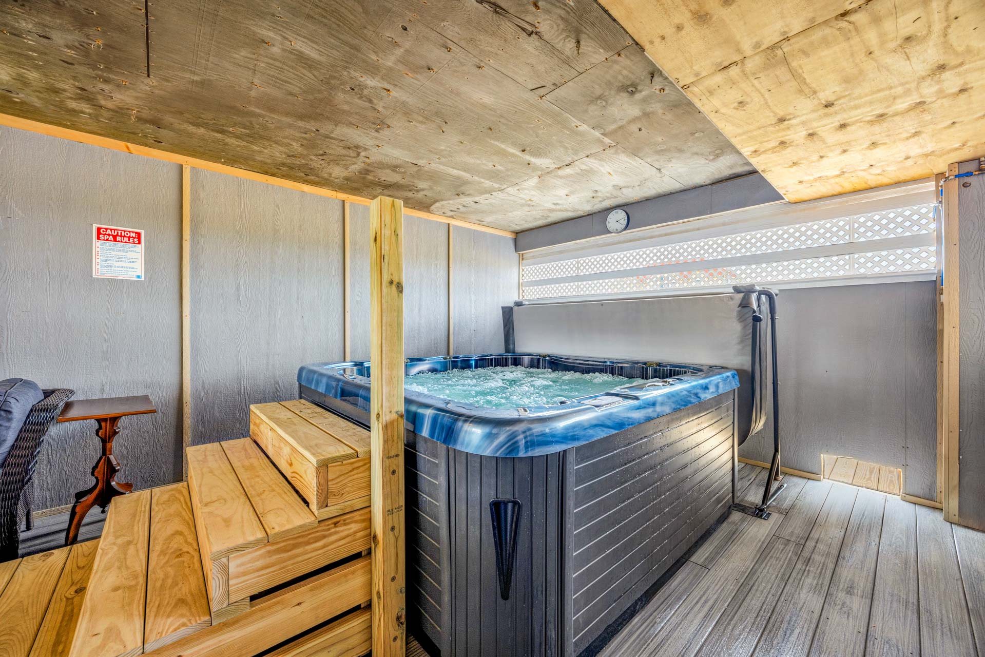 Surf Or Sound Realty 750 Sailor's Landing Hot Tub