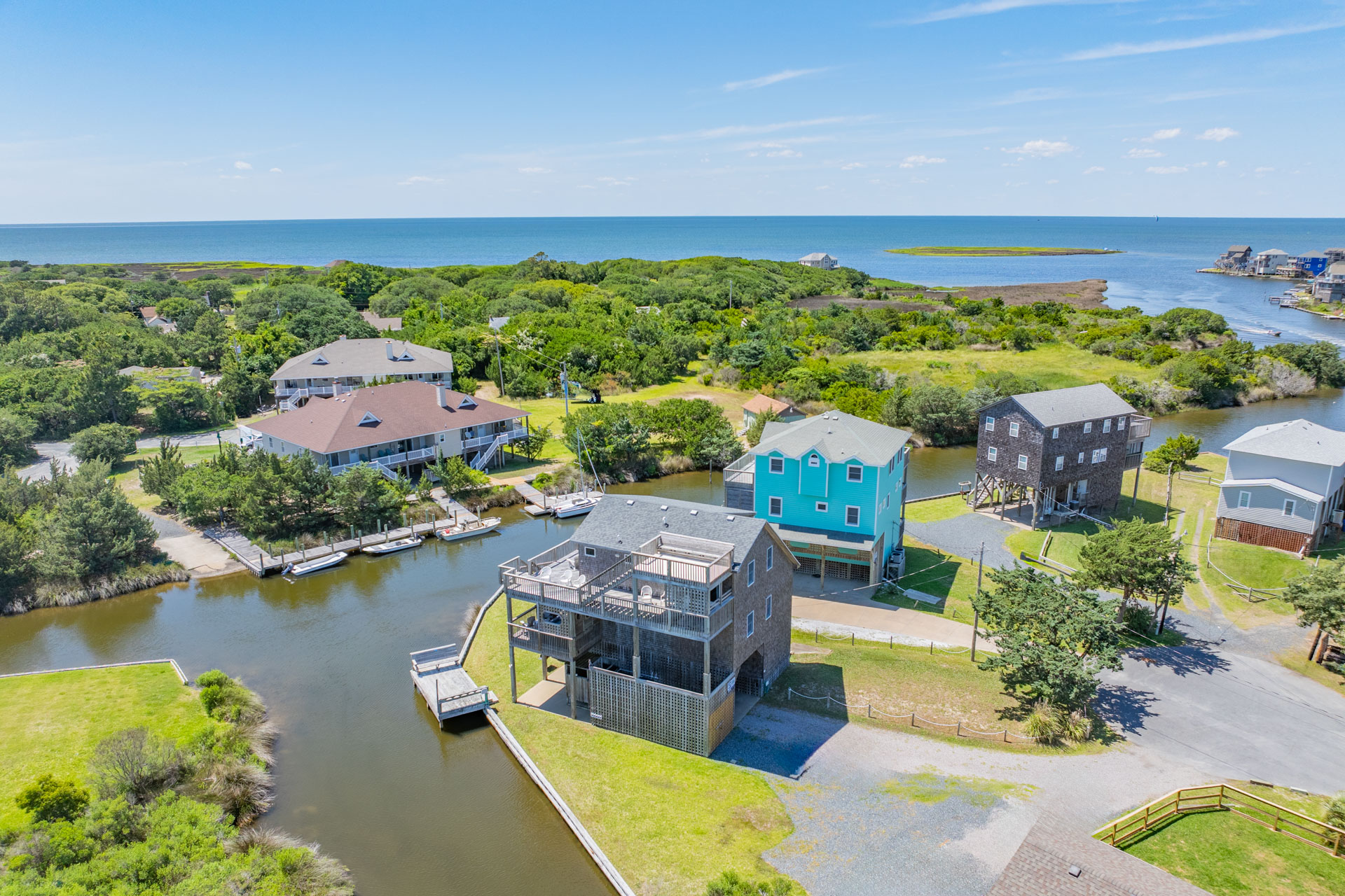Surf Or Sound Realty 623 Castn Crew Exterior 8