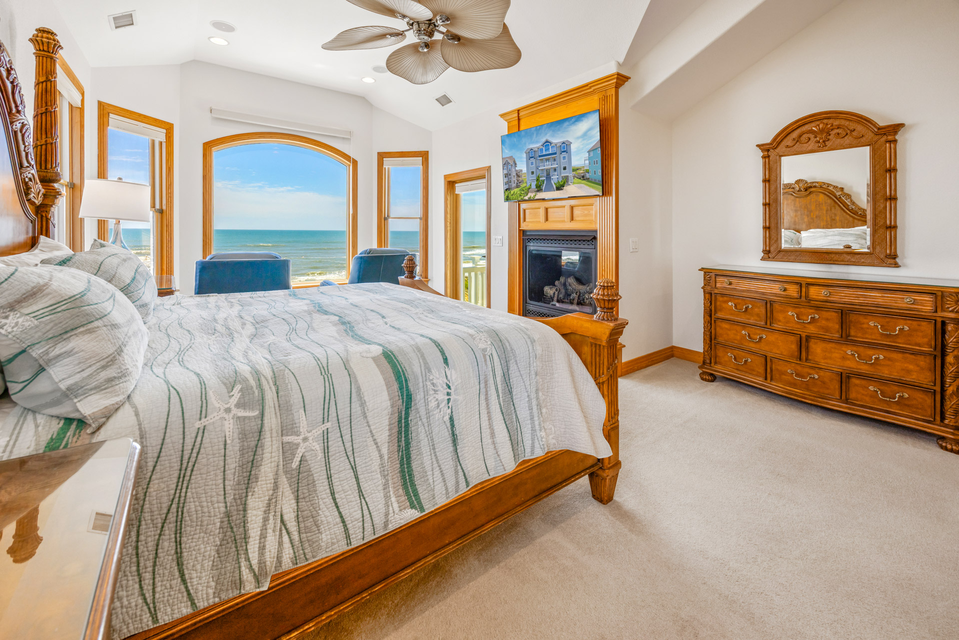 Surf Or Sound Realty 782 Forever Moore Bedroom 1 2