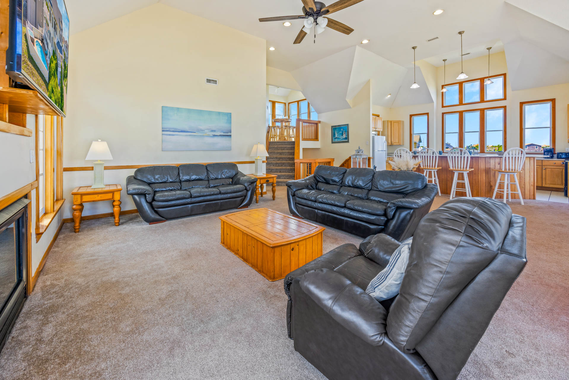 Surf Or Sound Realty 789 Ocean Isle Great Room 1