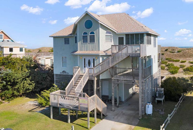 Almost Paradise at Salvo 505 Surf or Sound