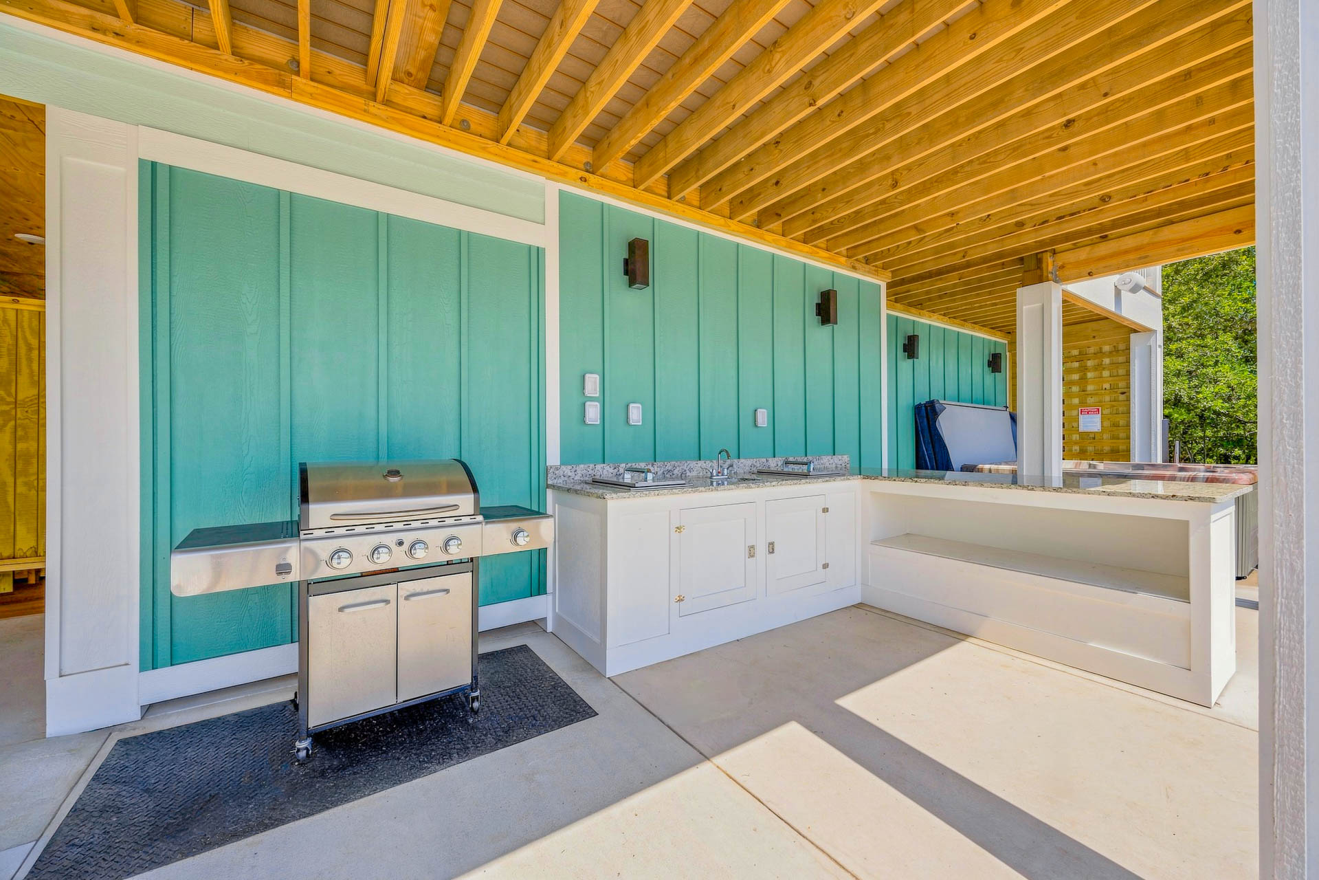 Surf Or Sound Realty 1225 Castaway Cove Pool Area 5