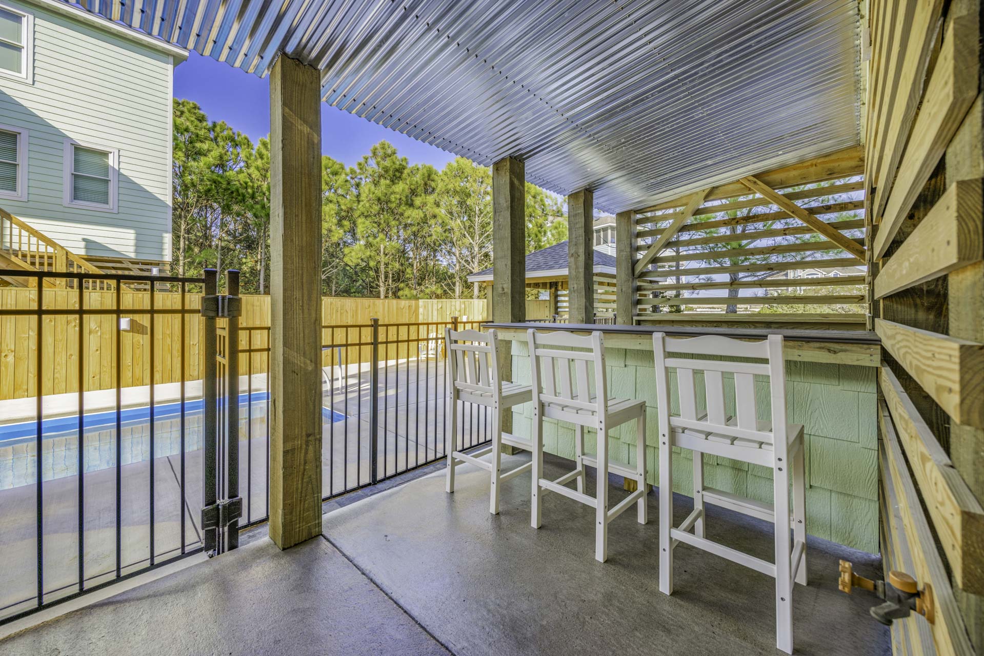 Surf Or Sound Realty 1240 Coastal Breeze Patio