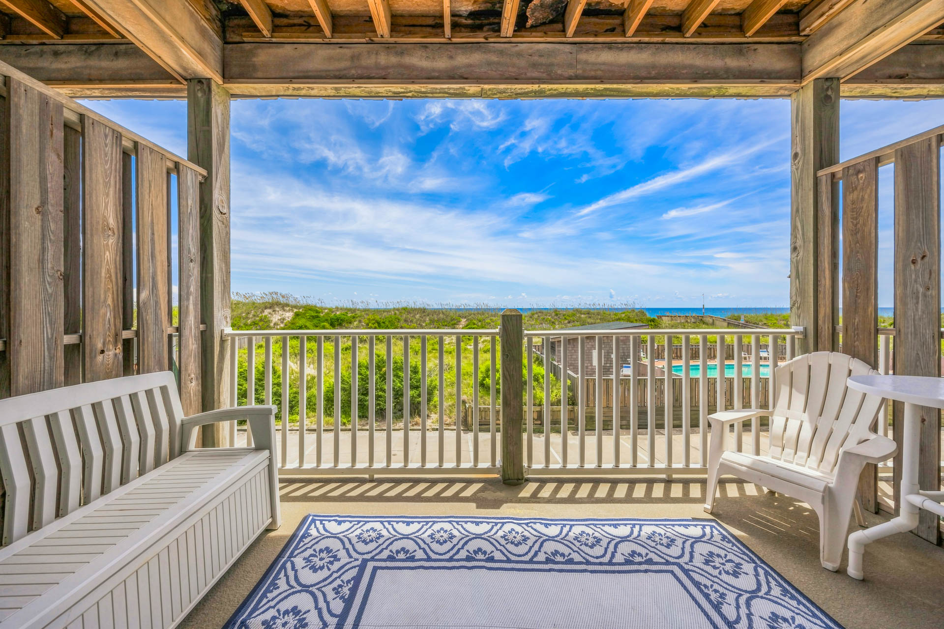 Surf Or Sound Realty 1257 Gnarly Wave Patio 1