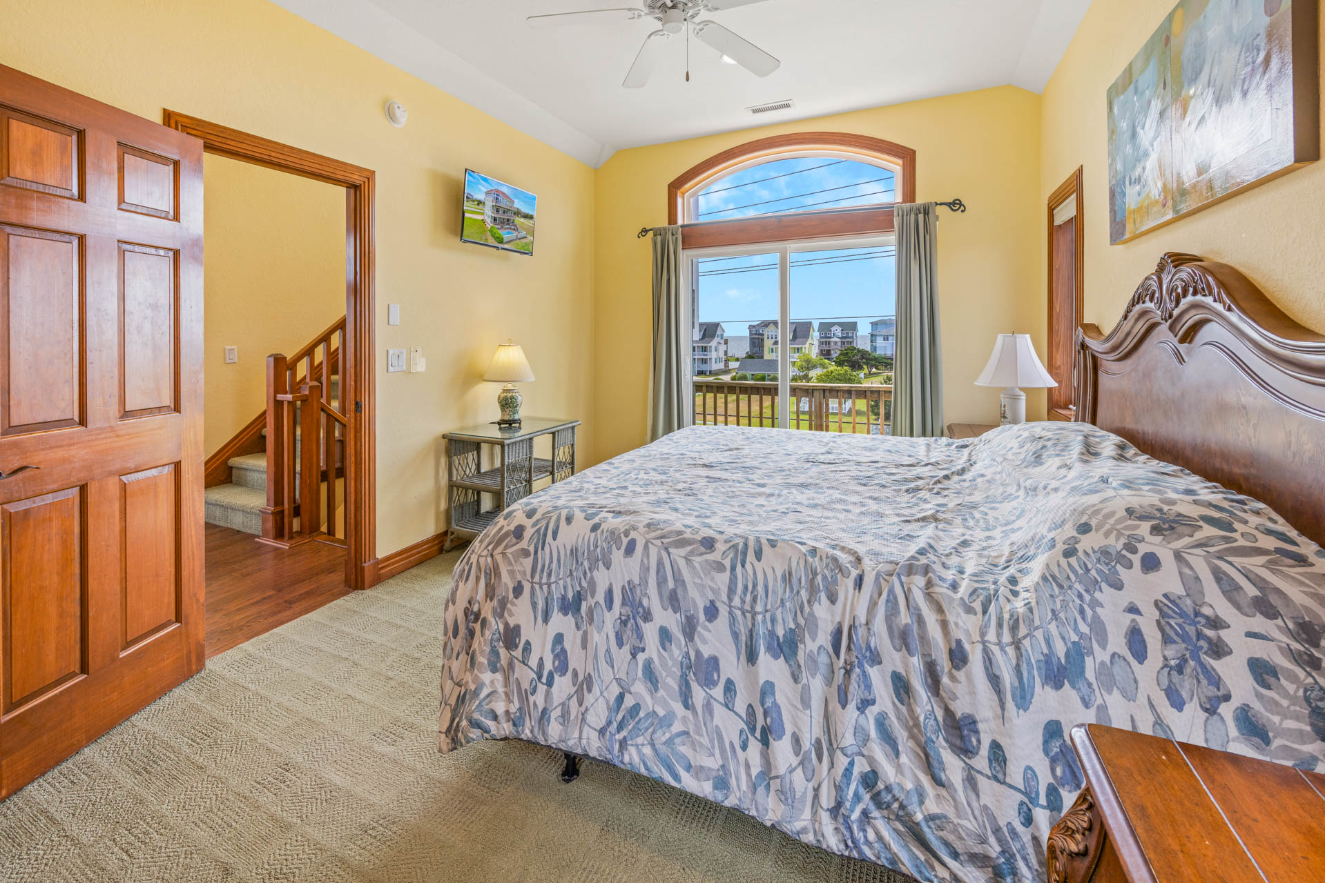 Surf Or Sound Realty 877 The People Sanctuary Bedroom 1 2
