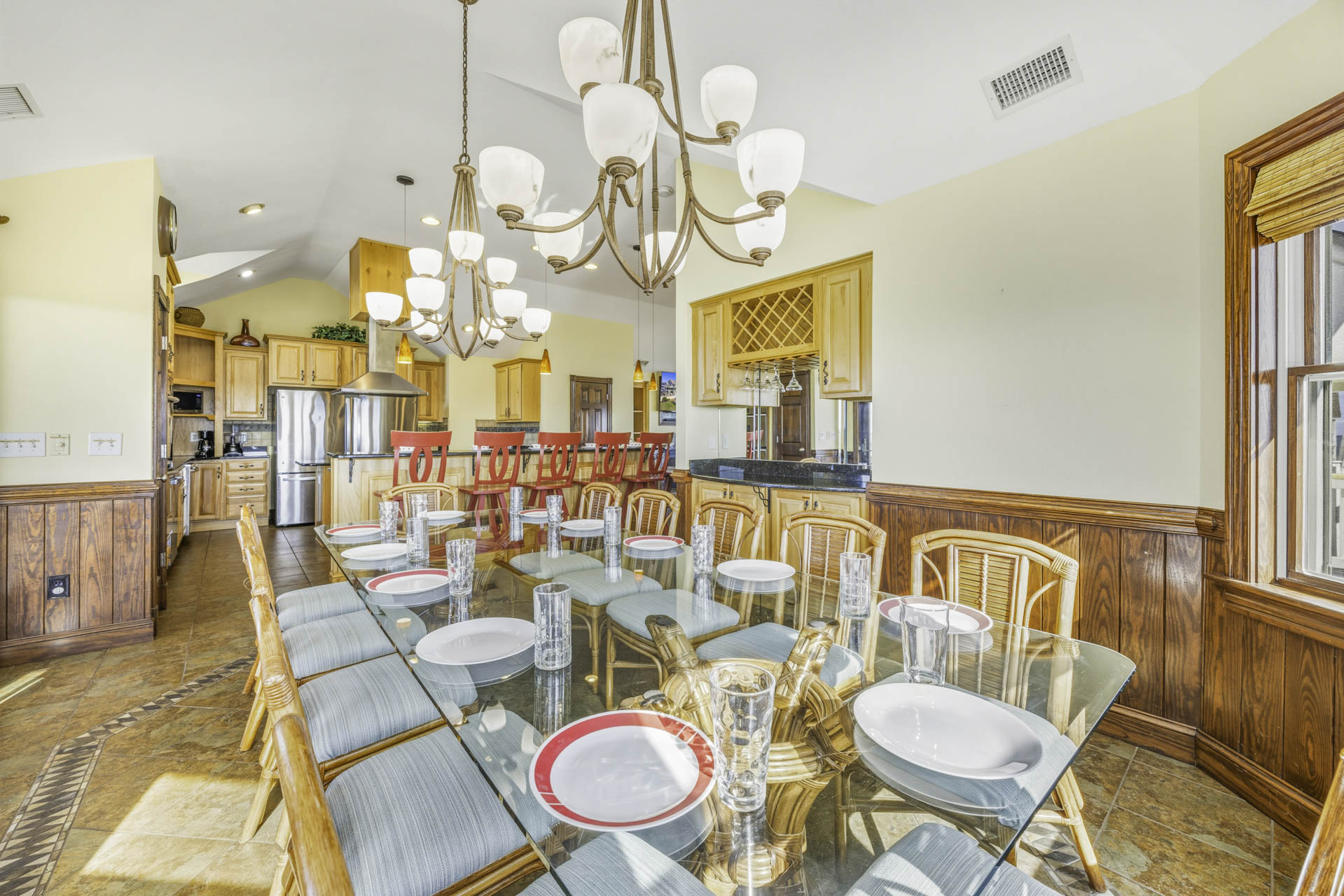 Surf Or Sound Realty 886 Jamman By The Sea Dining Area 4