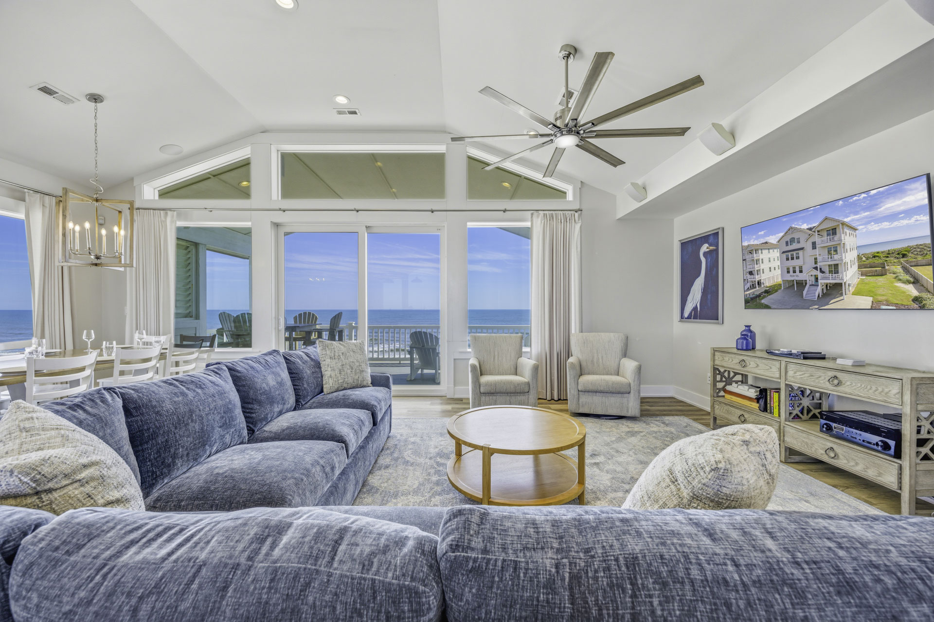 Surf Or Sound Realty 1217 Aqua Sol Great Room 5
