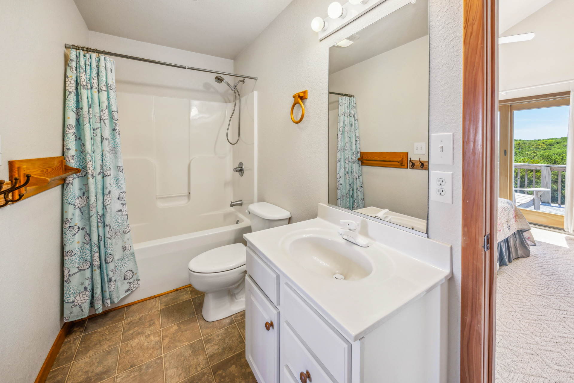 Surf Or Sound Realty 623 Castn Crew Bedroom 3 2