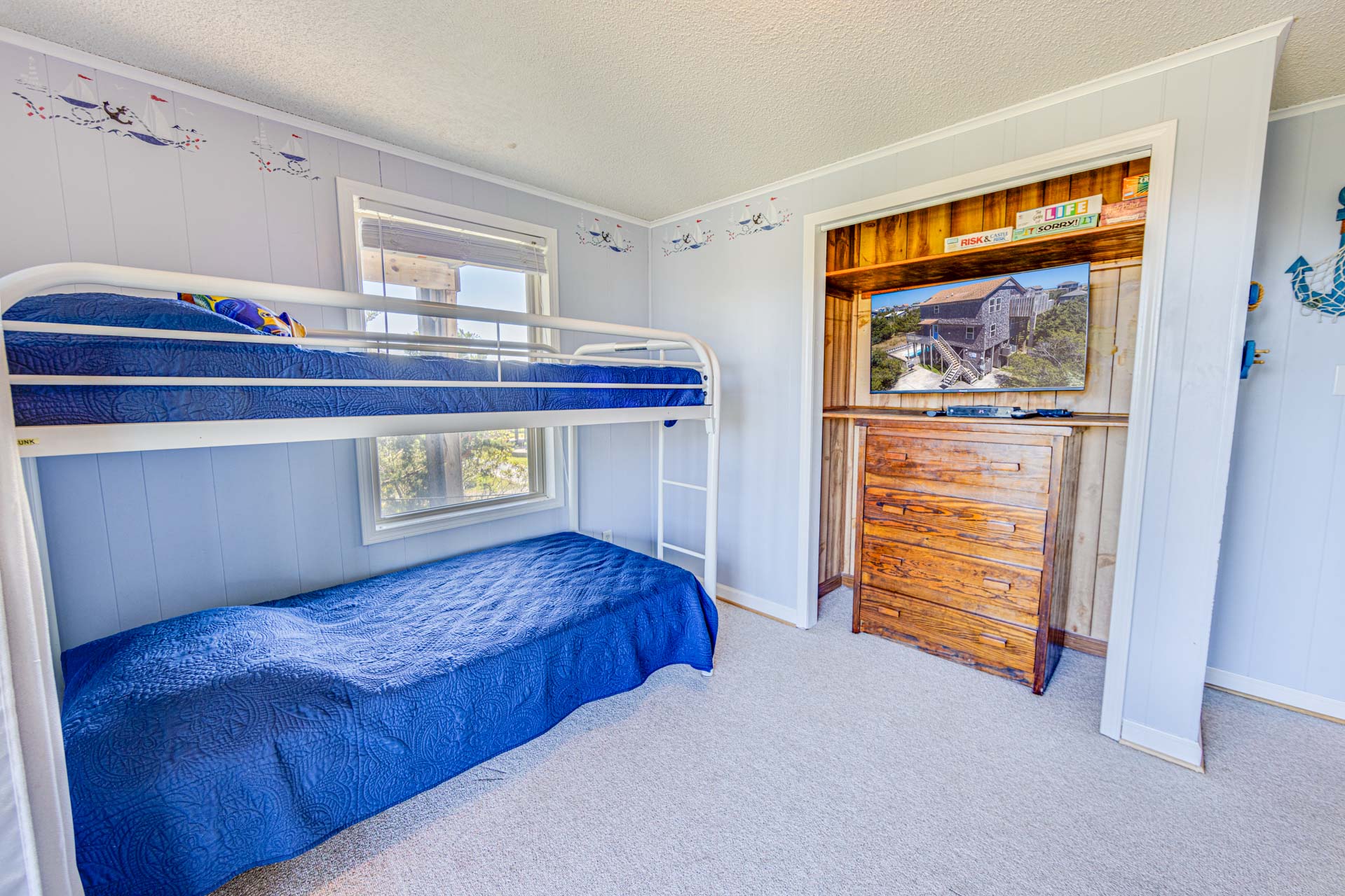 19 Surf Or Sound Realty 834 Sleepy Dog Bedroom 6 3372395