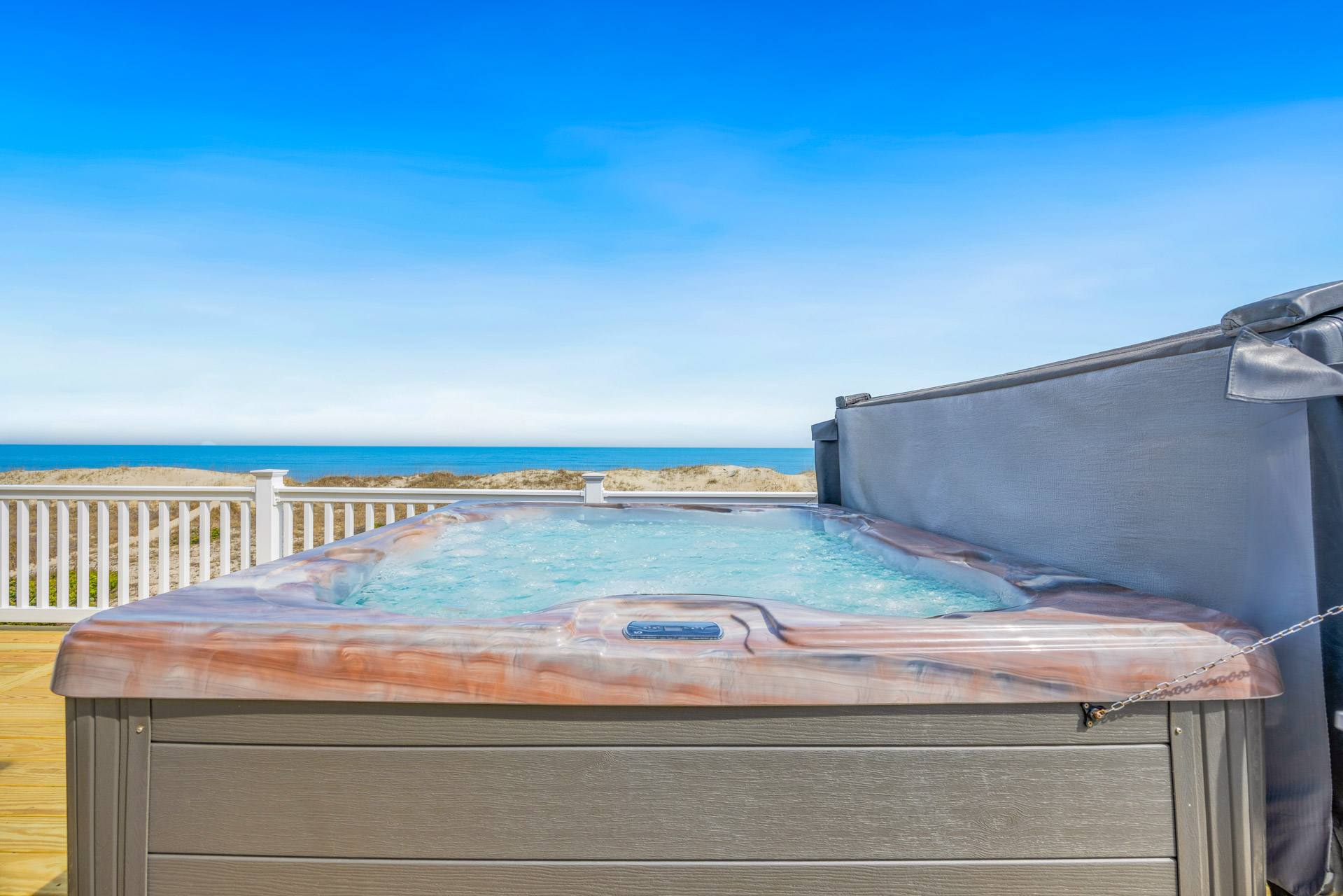 Surf Or Sound Realty 31 1St Wave Hot Tub