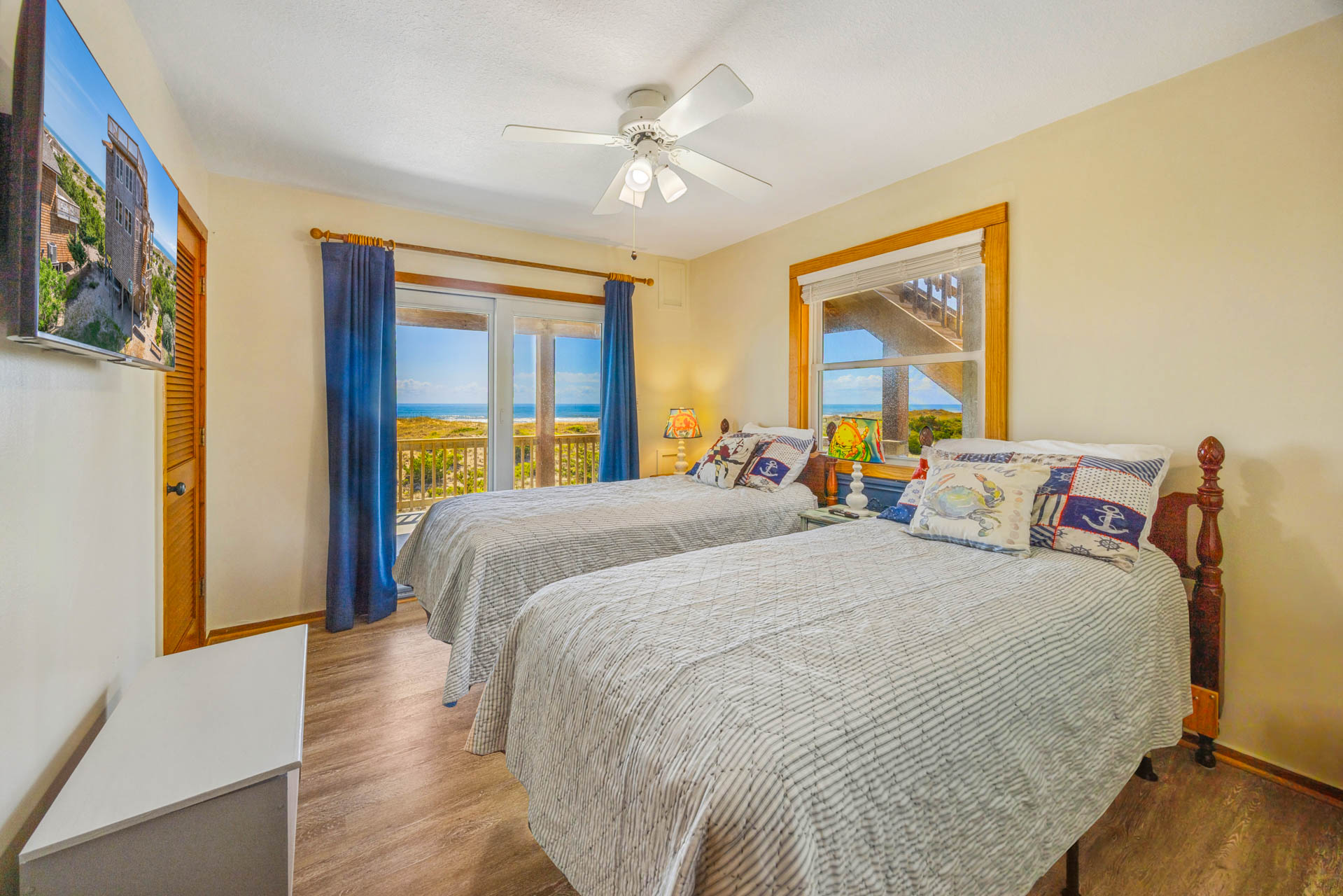 Surf Or Sound Realty 1002 Above All Else Bedroom 4