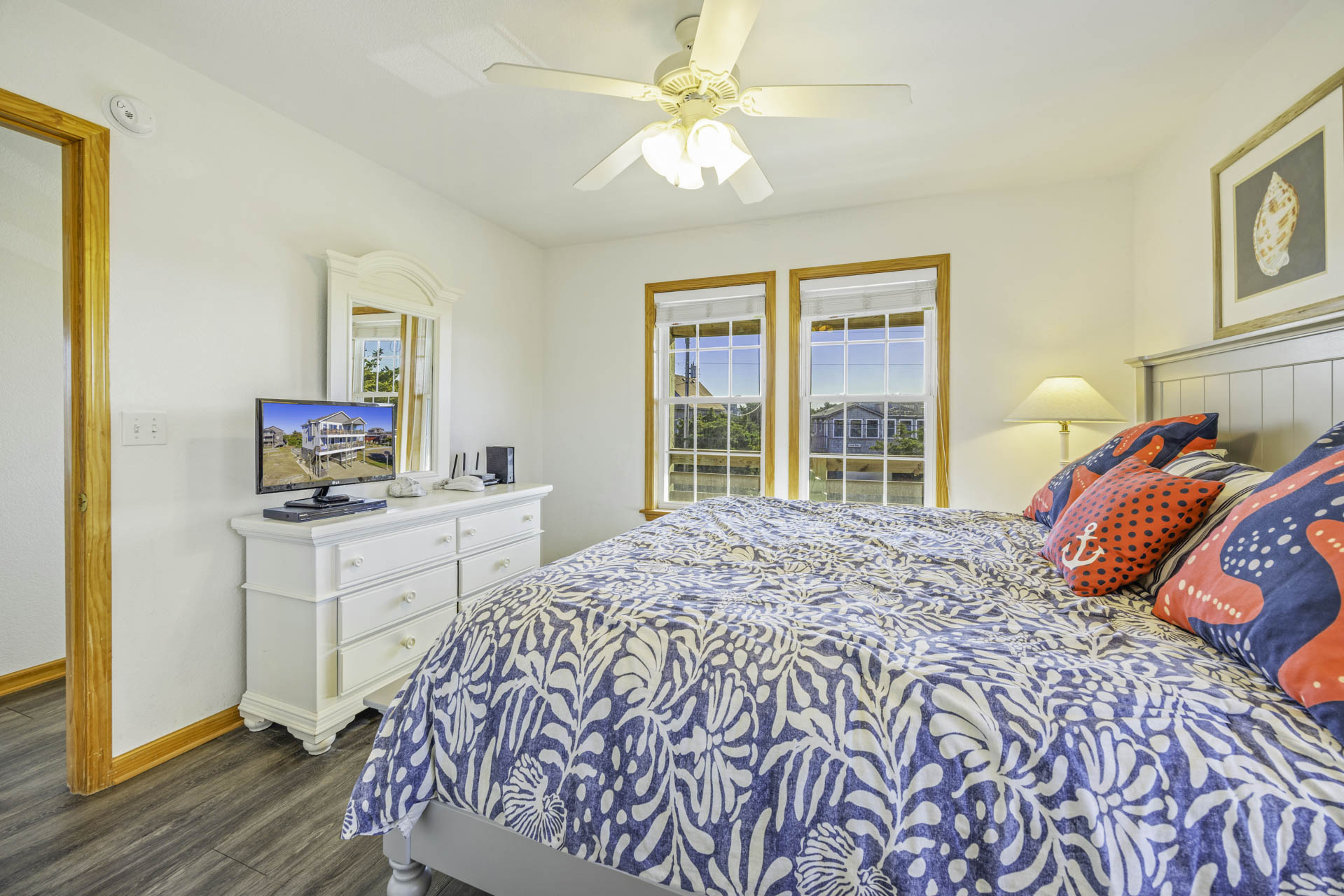 Surf Or Sound Realty 476 Changes In Attitude Bedroom 3 2