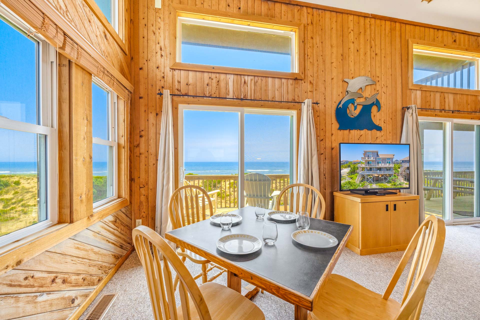 Surf Or Sound Realty 1254 Three Sheets To The Wind Dining Area 1