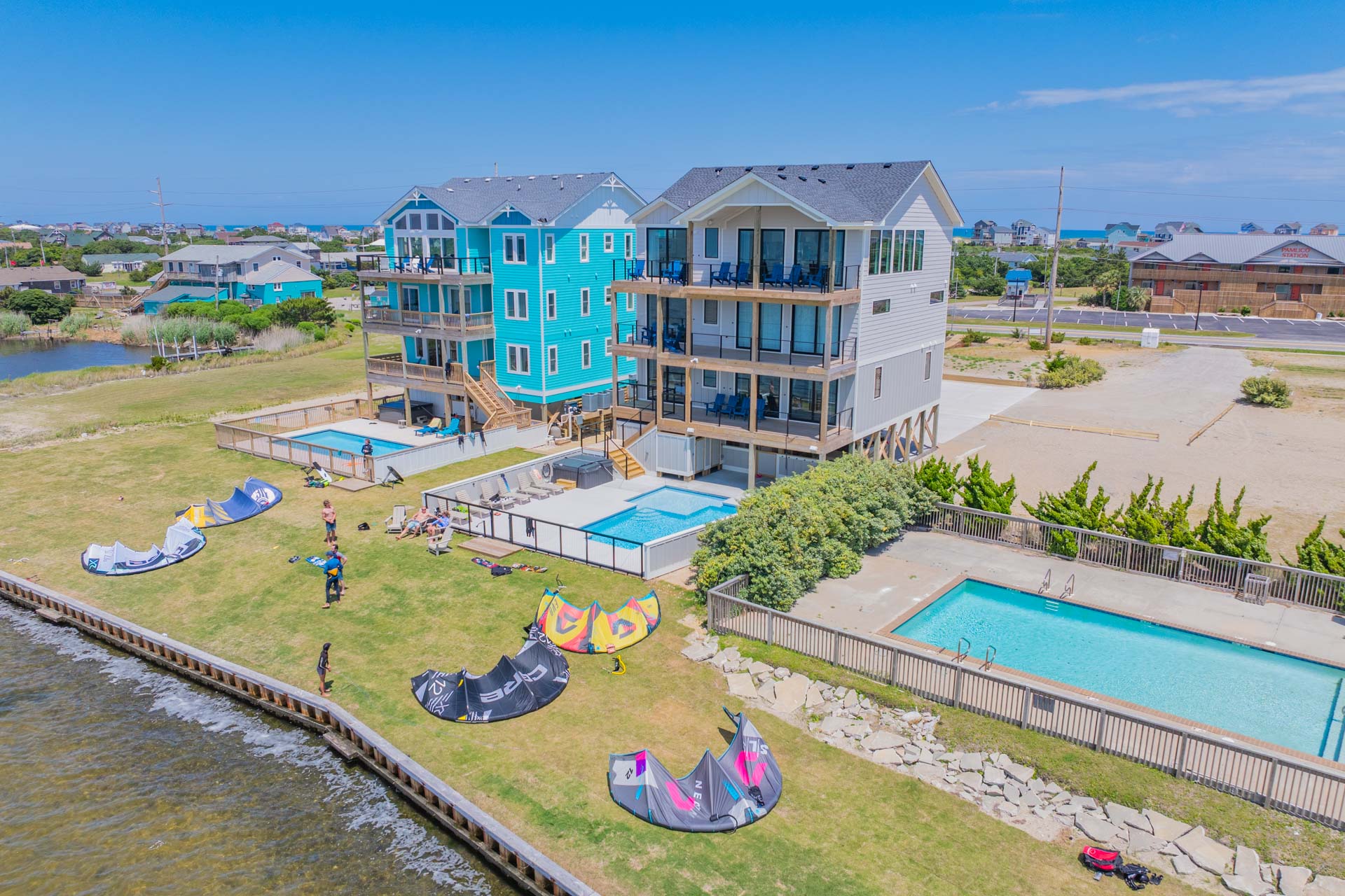 Surf Or Sound Realty 1165 Wind N Waves Exterior 5
