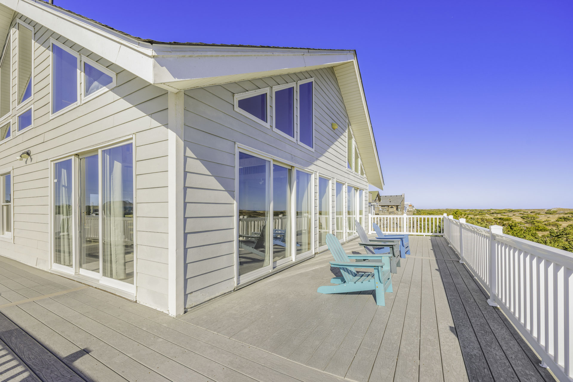 Surf Or Sound Realty 828 Peaceful Easy Feeling Deck 2