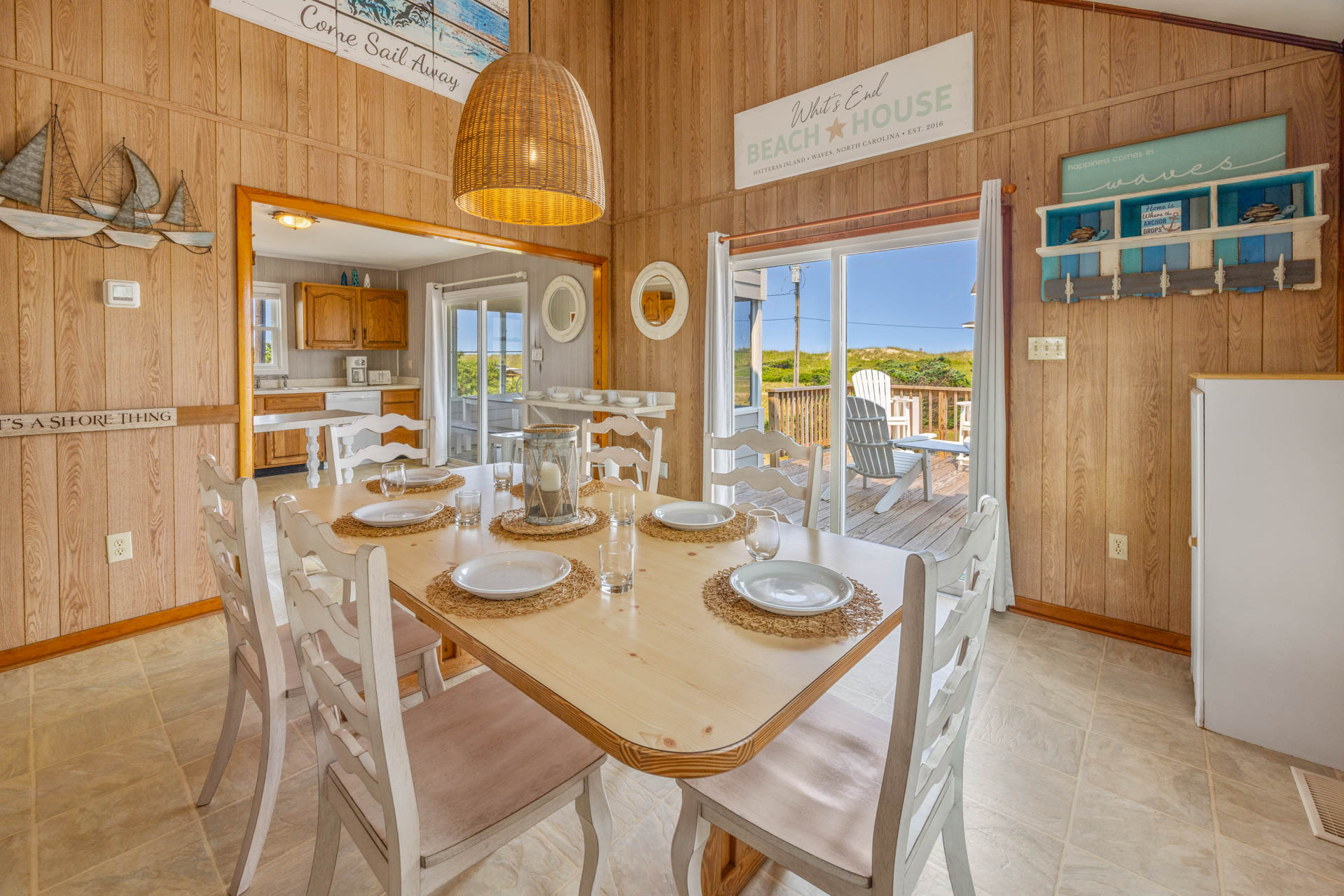Surf Or Sound Realty 565 Whit's End Dining Area 2