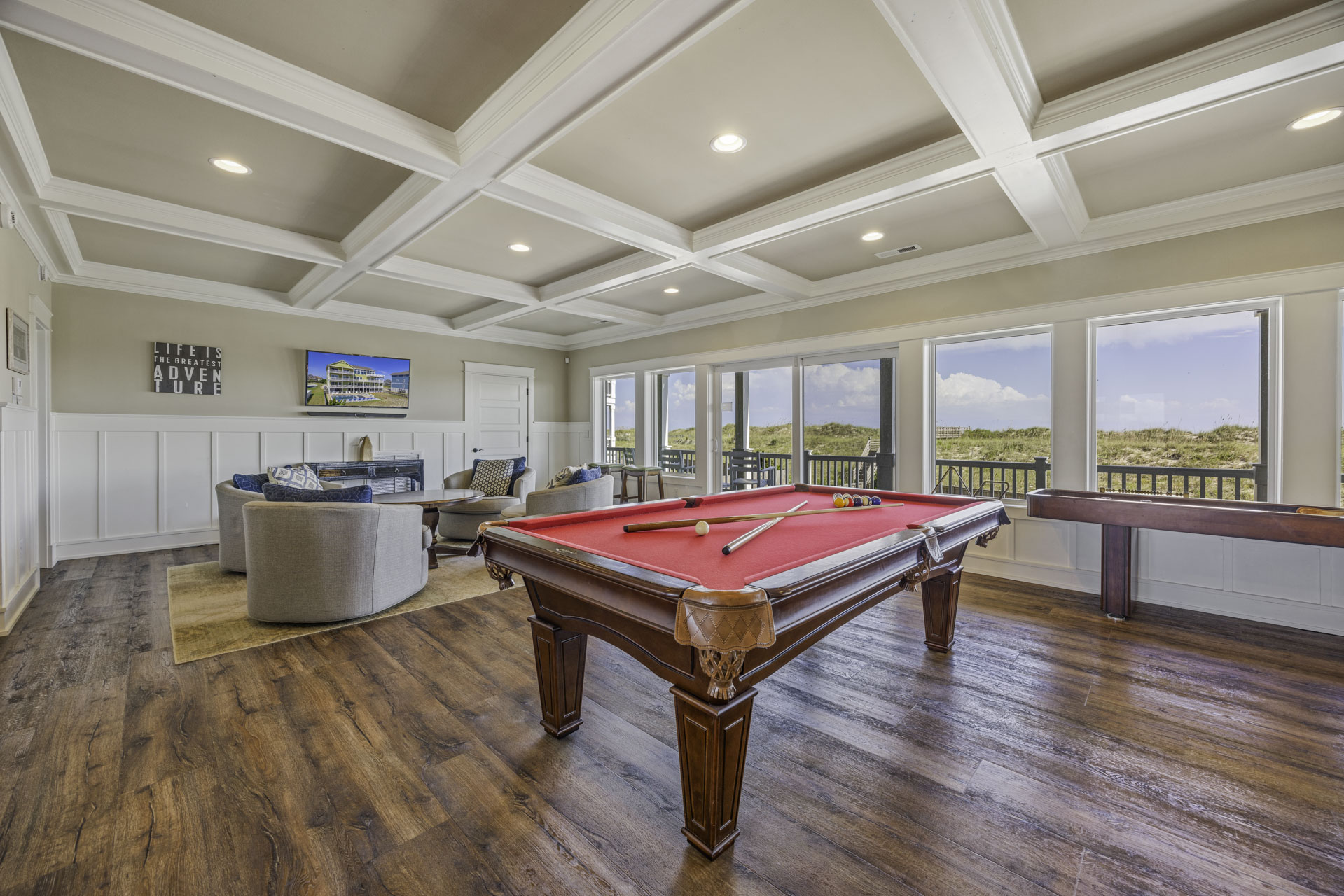 Surf Or Sound Realty 836 Hatteras Grander Game Room 3