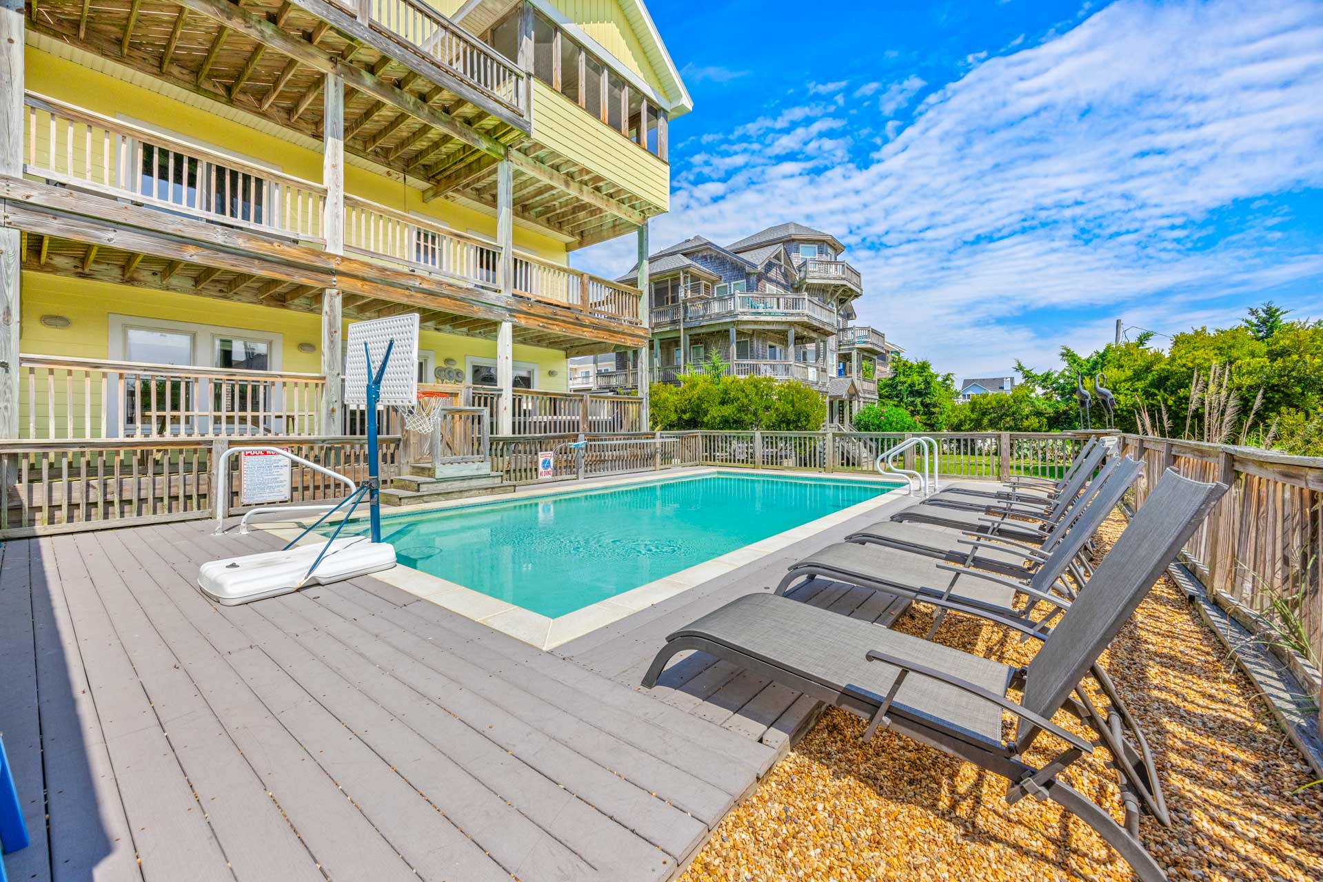 Surf Or Sound Realty 460 Freebird Pool Area 5