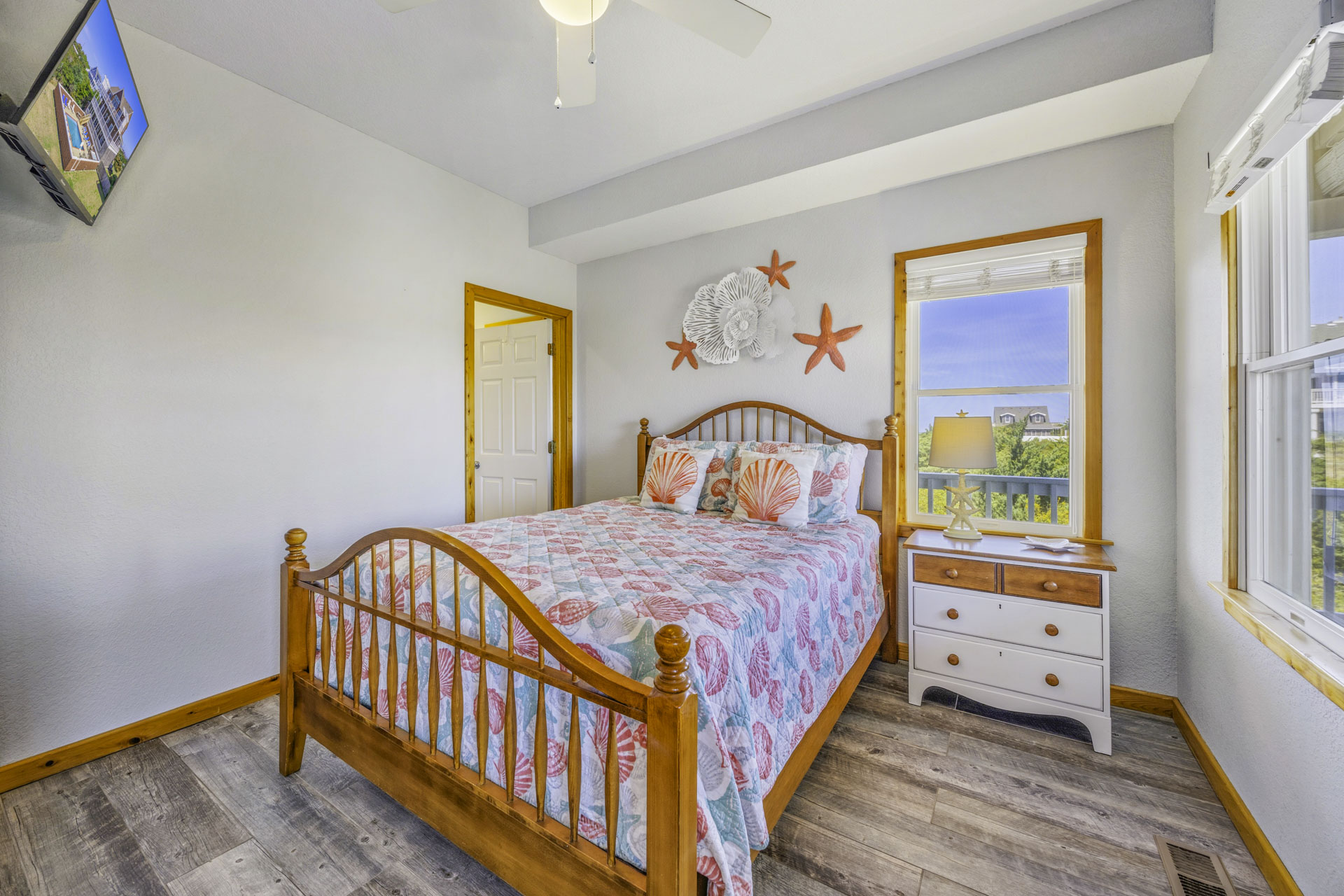 Surf Or Sound Realty 339 Salvo Sunsets Bedroom 3 1