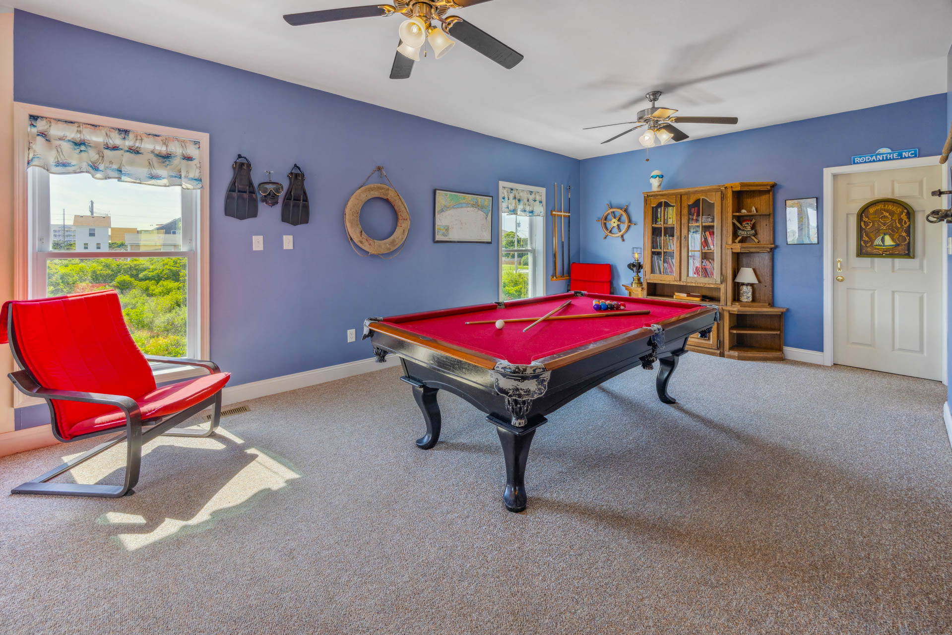 Surf Or Sound Realty 541 Alex's Hideaway Game Room 1