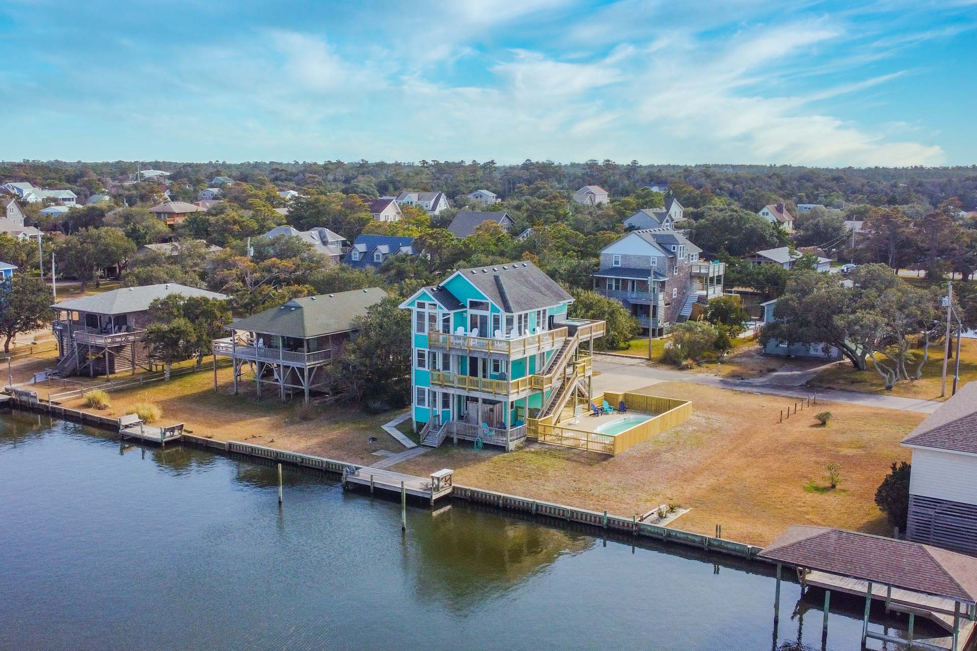 Surf Or Sound Realty 1012 Summer School Exterior 5