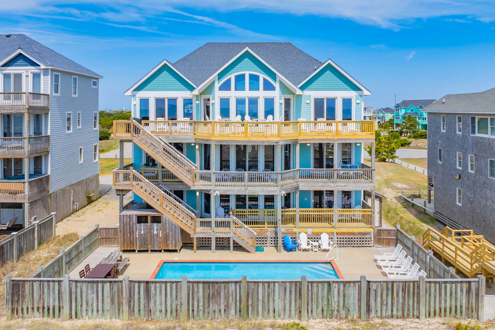 Surf Or Sound Realty 1145 Walkin On Sunshine Hatteras Exterior 6