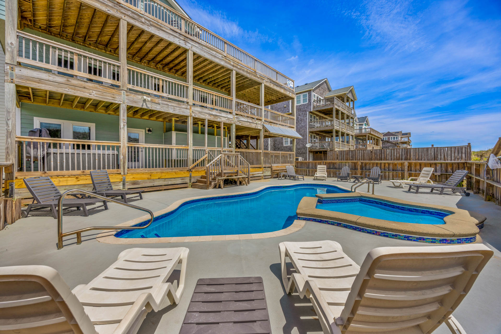 Surf Or Sound Realty 1065 Shorehouse Pool Area 3