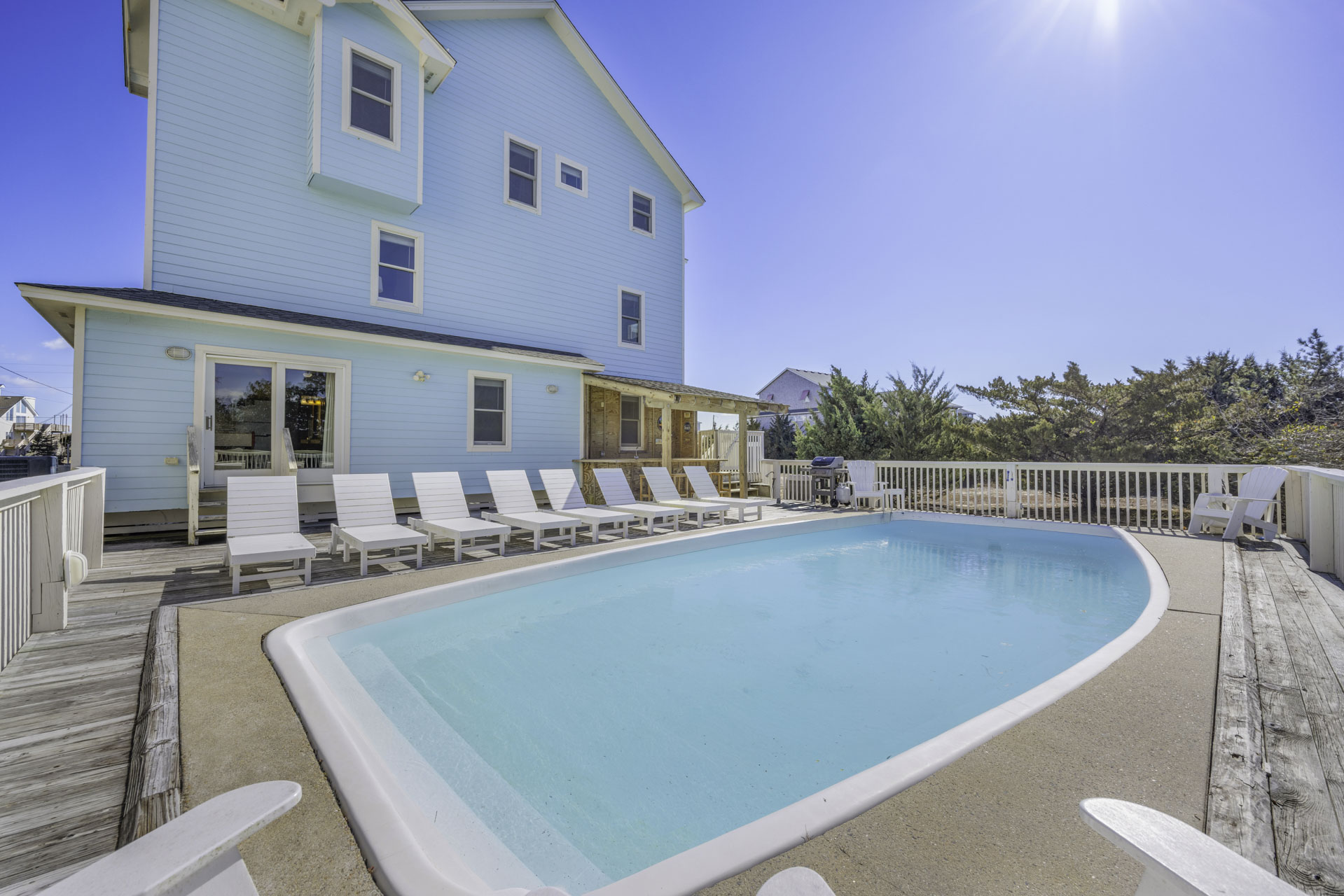 Surf Or Sound Realty 201 Blue Waves Pool Area 2