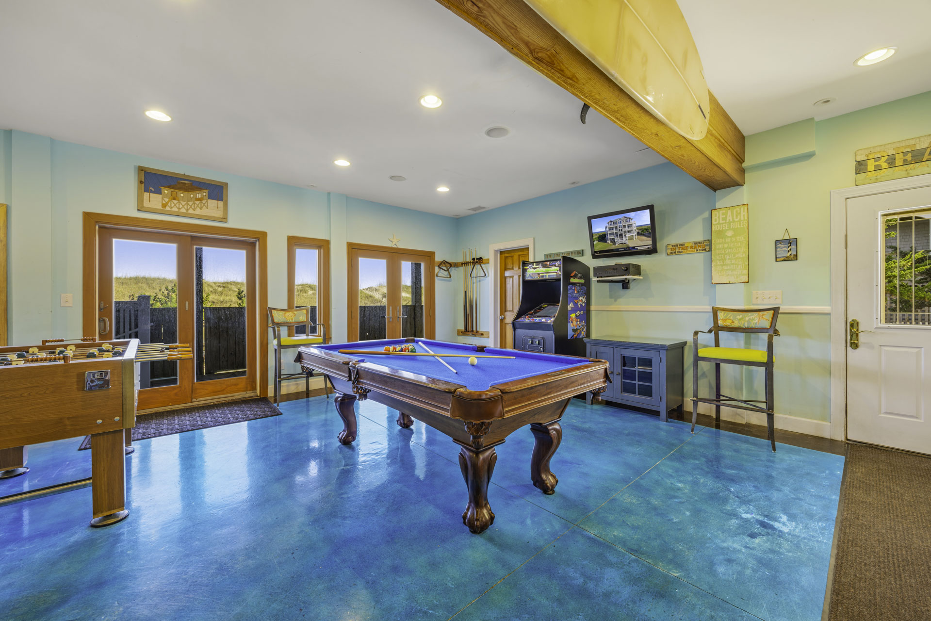 Surf Or Sound Realty 679 Sea Glass Game Room 2