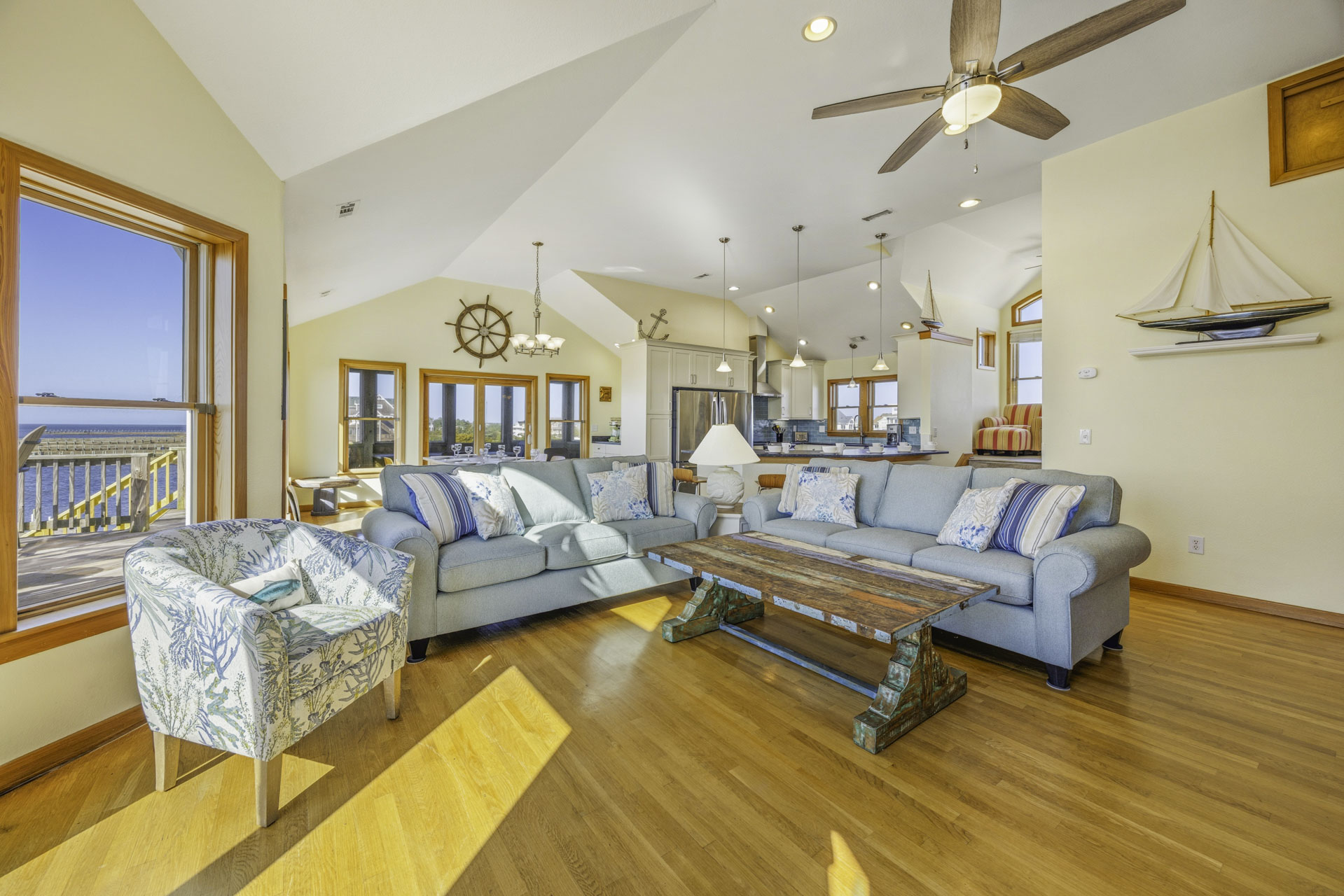 Surf Or Sound Realty 481 Sweet Tranquility Great Room 2