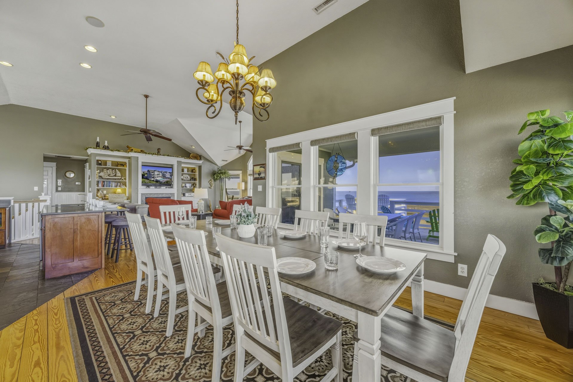 Surf Or Sound Realty 438 Sounds Terrific Dining Area 4