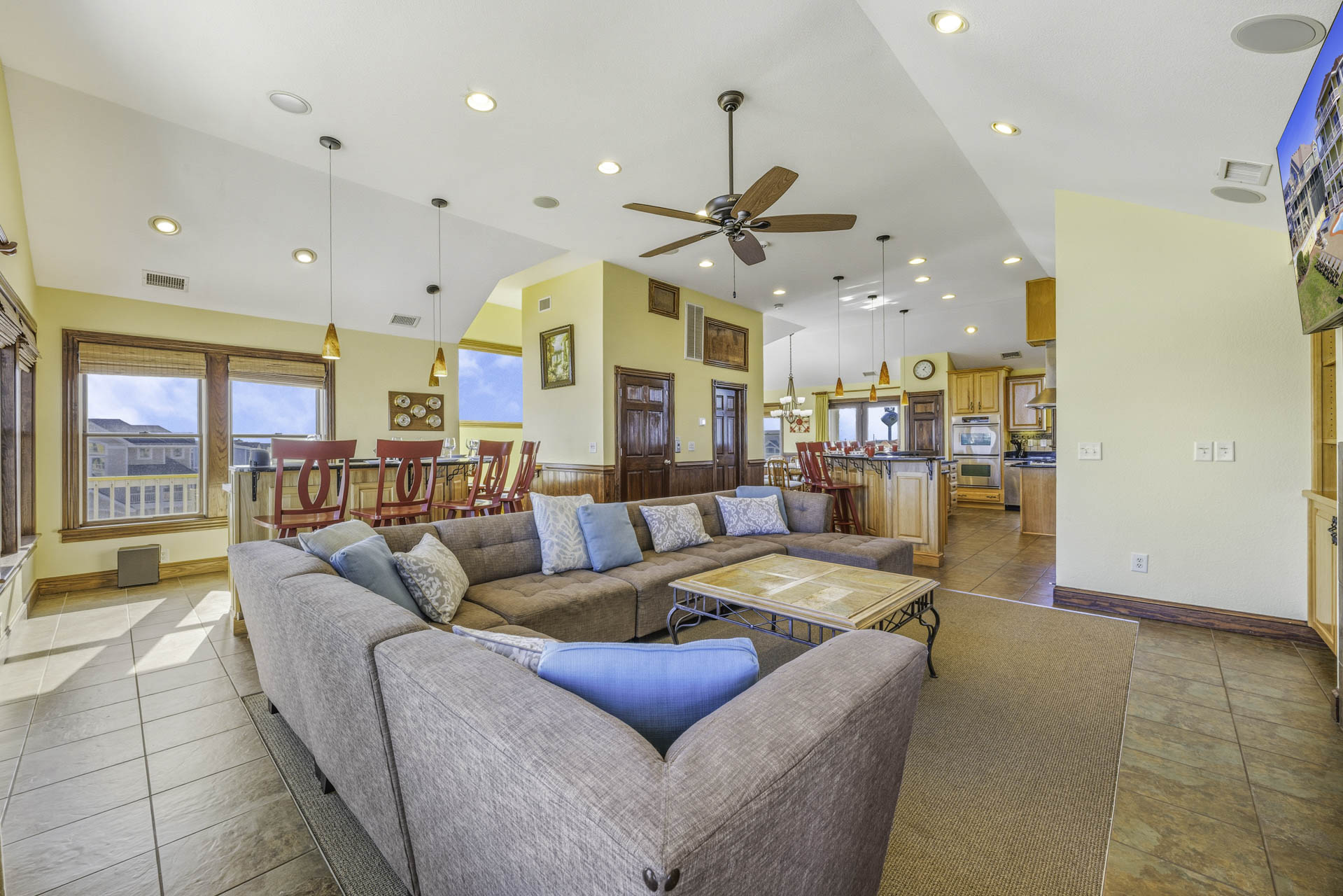 Surf Or Sound Realty 886 Jamman By The Sea Great Room 4