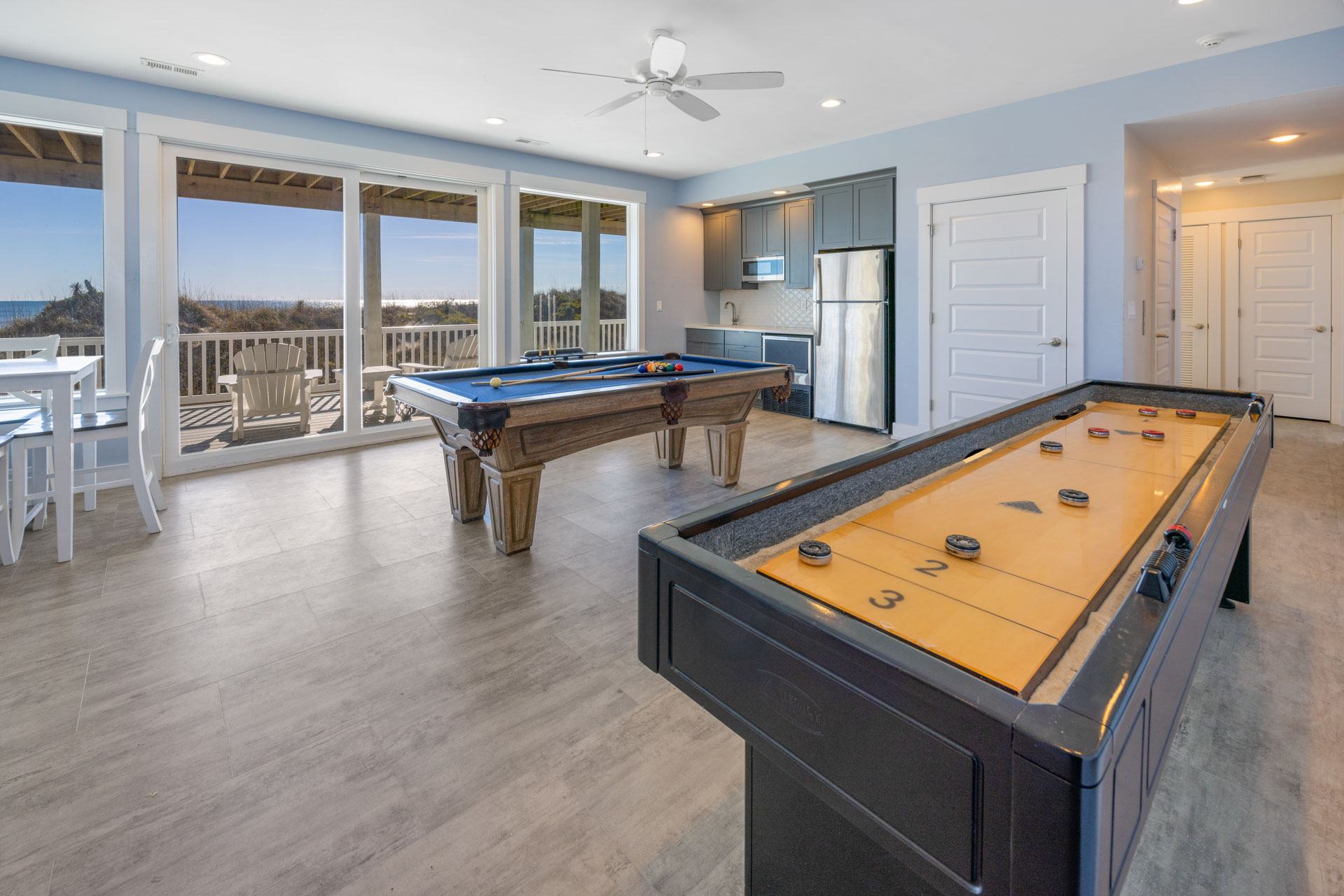 Surf Or Sound Realty 1217 Aqua Sol Game Room 4