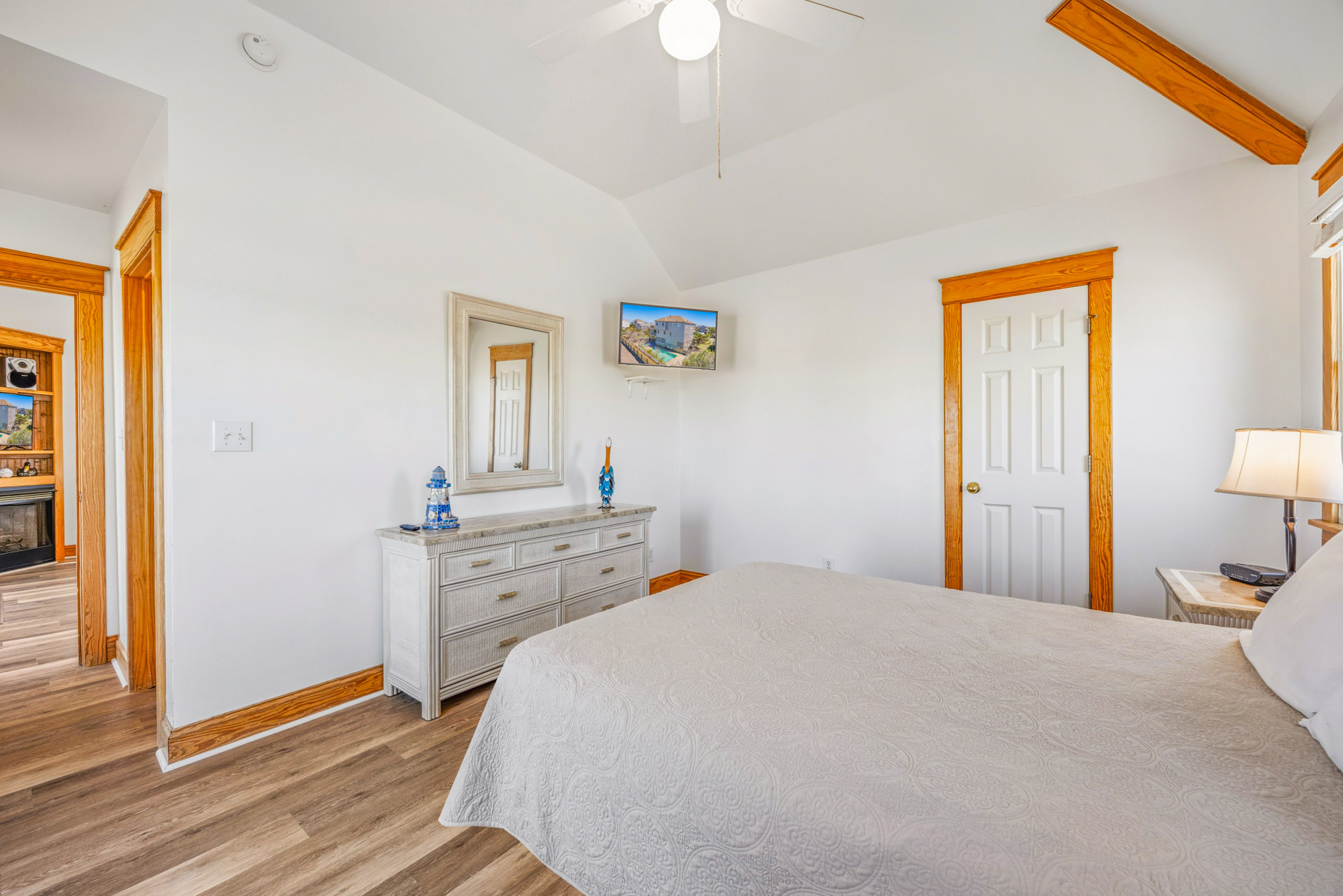 Surf Or Sound Realty 870 Two Sons Bedroom 1 2