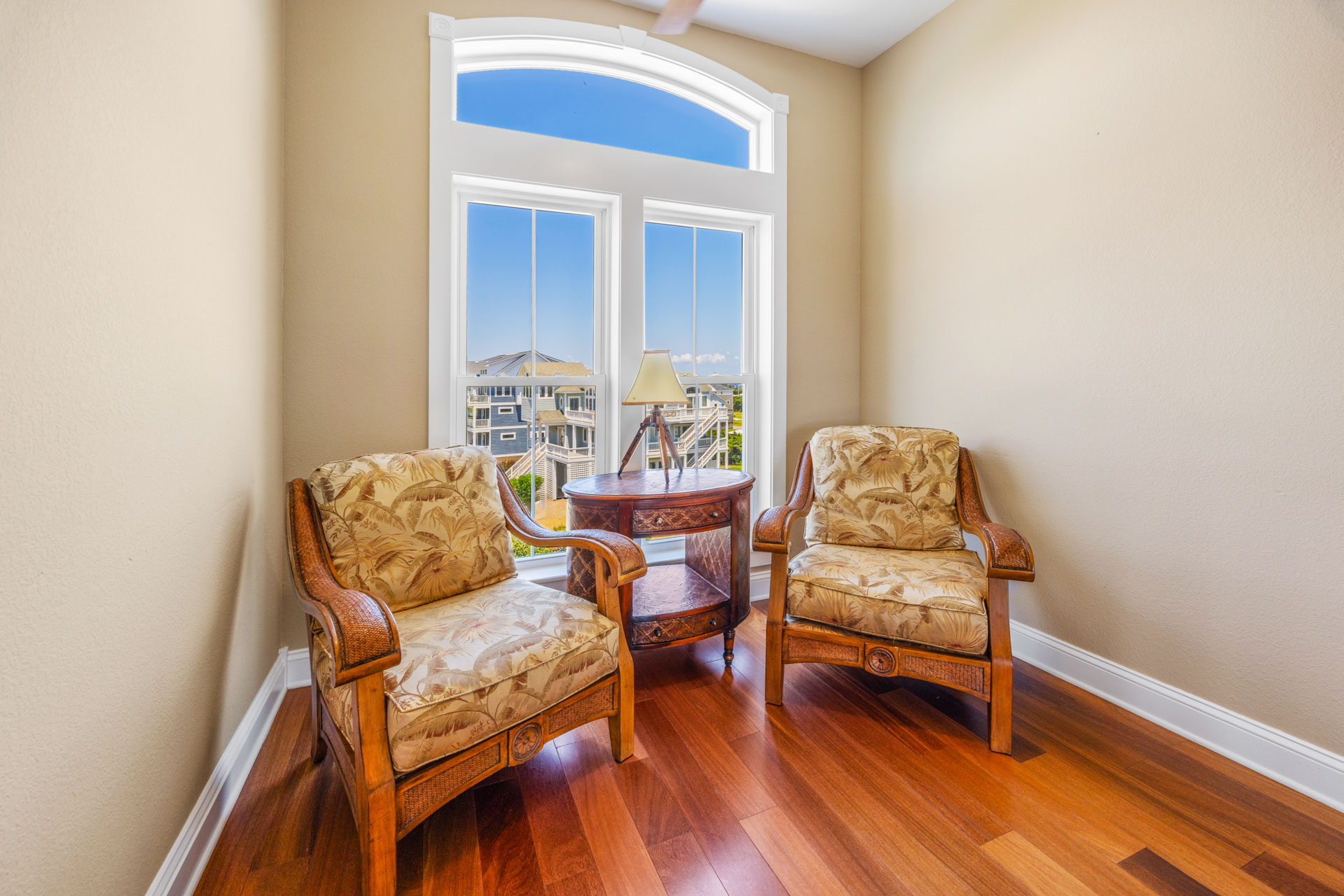Surf Or Sound Realty 685 Shooting Star Loft